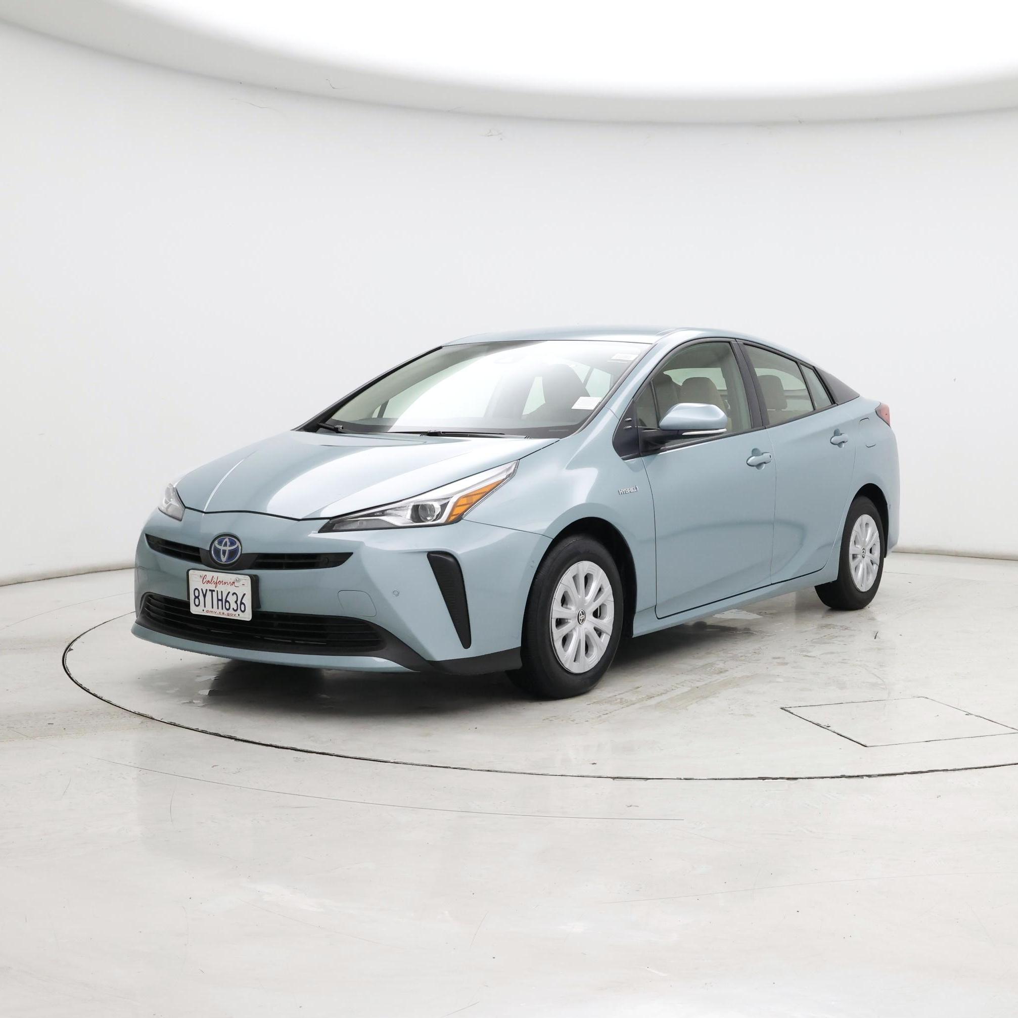 Thumbnail: 2022 Toyota Prius - 4