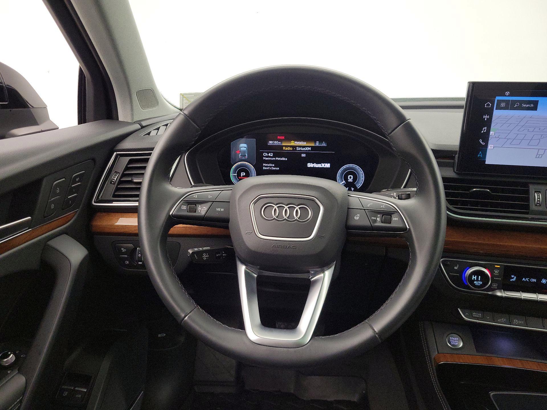 Thumbnail: 2022 Audi Q5 - 10