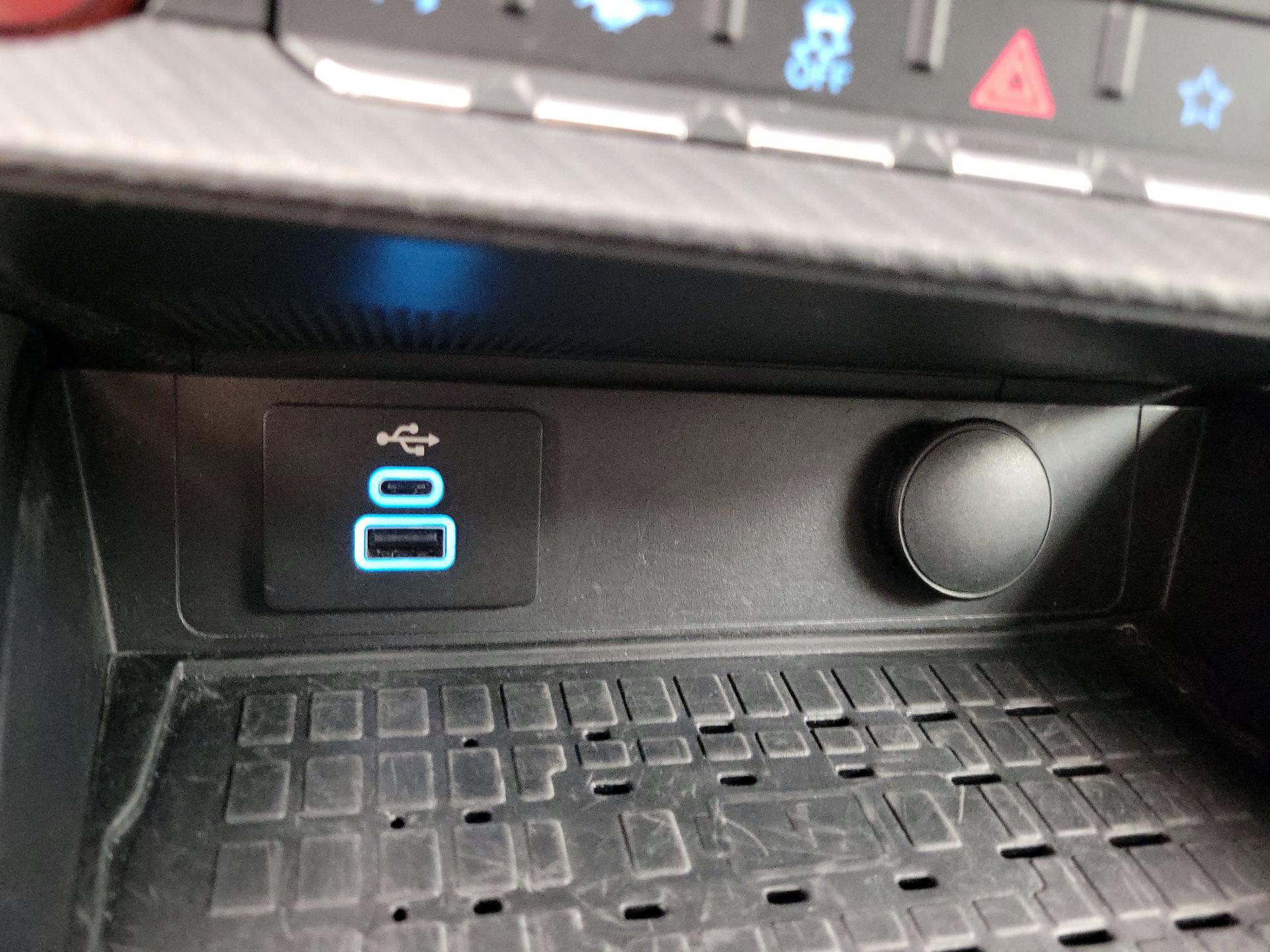 Thumbnail: 2024 Ford Mustang - 18