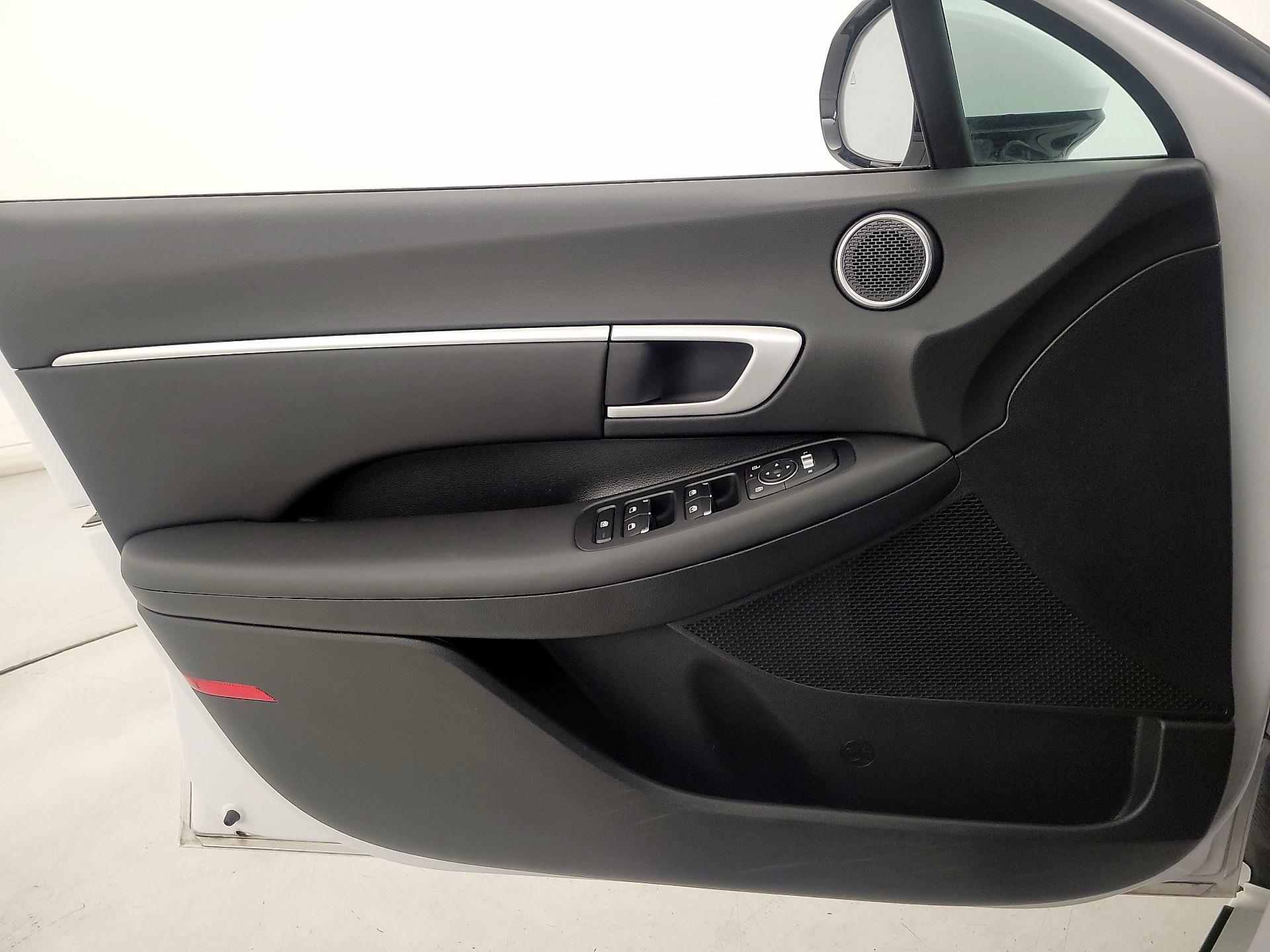 Thumbnail: 2025 Hyundai Sonata - 12