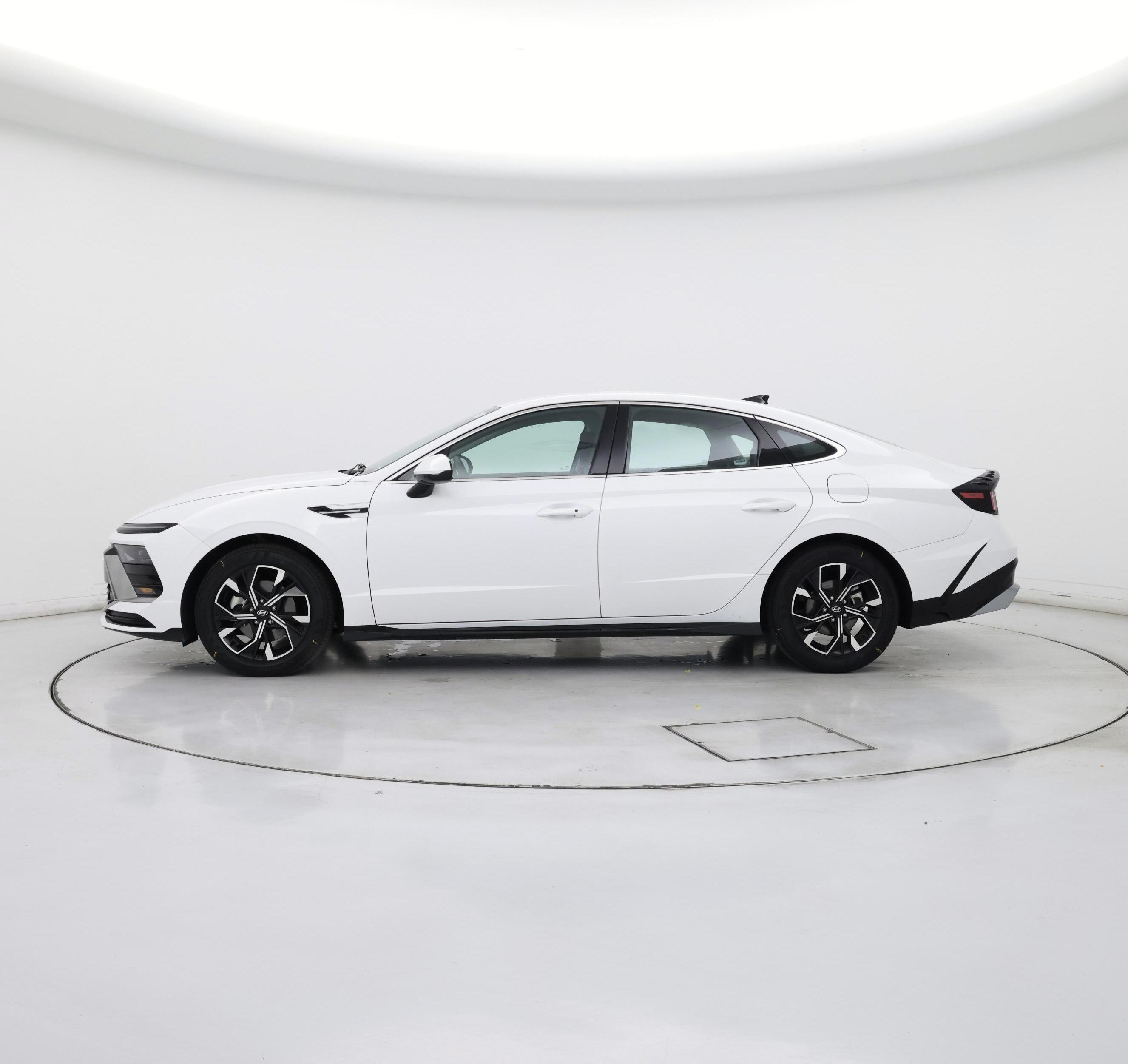 Thumbnail: 2025 Hyundai Sonata - 3