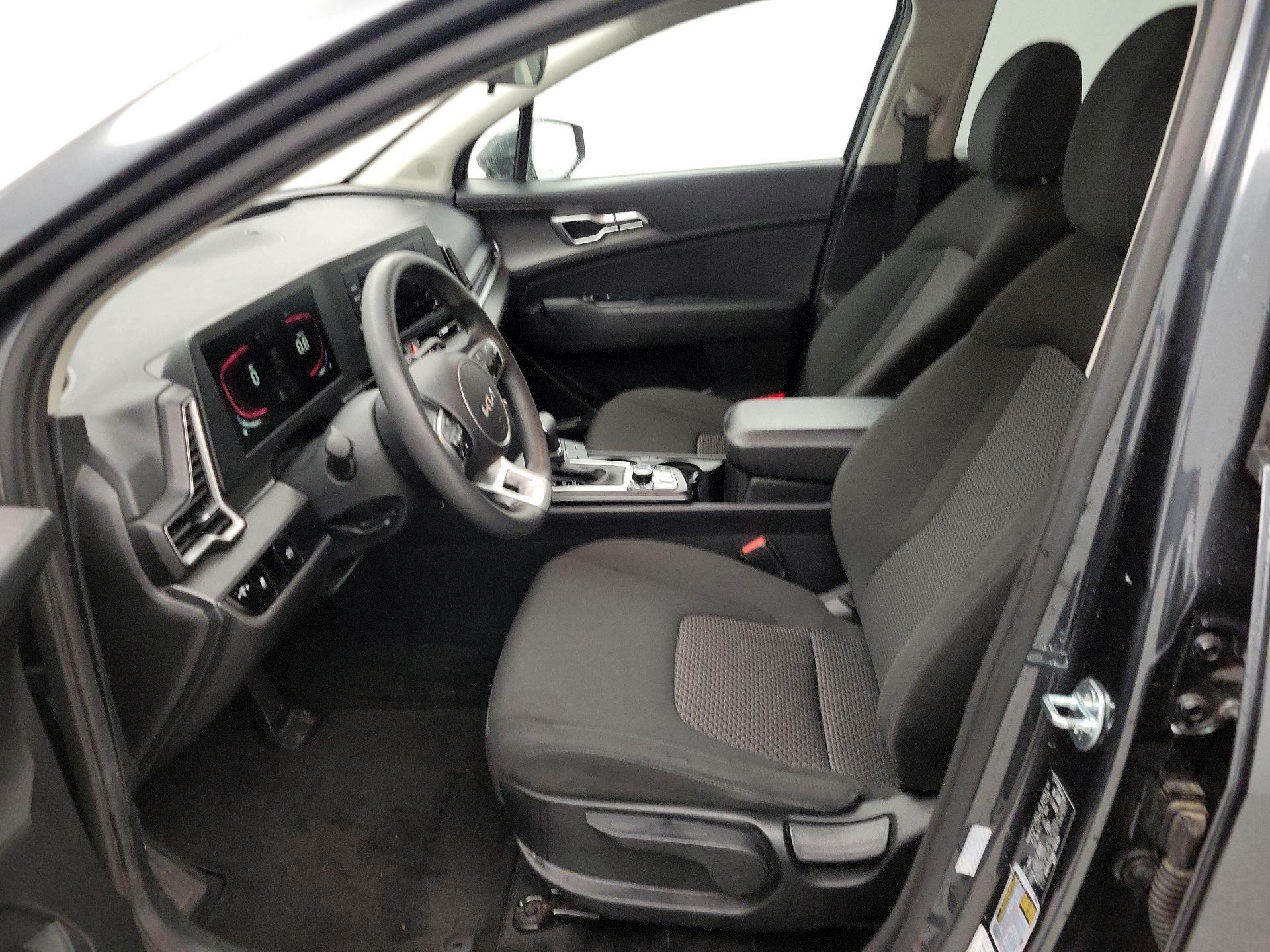 Thumbnail: 2024 Kia Sportage - 11