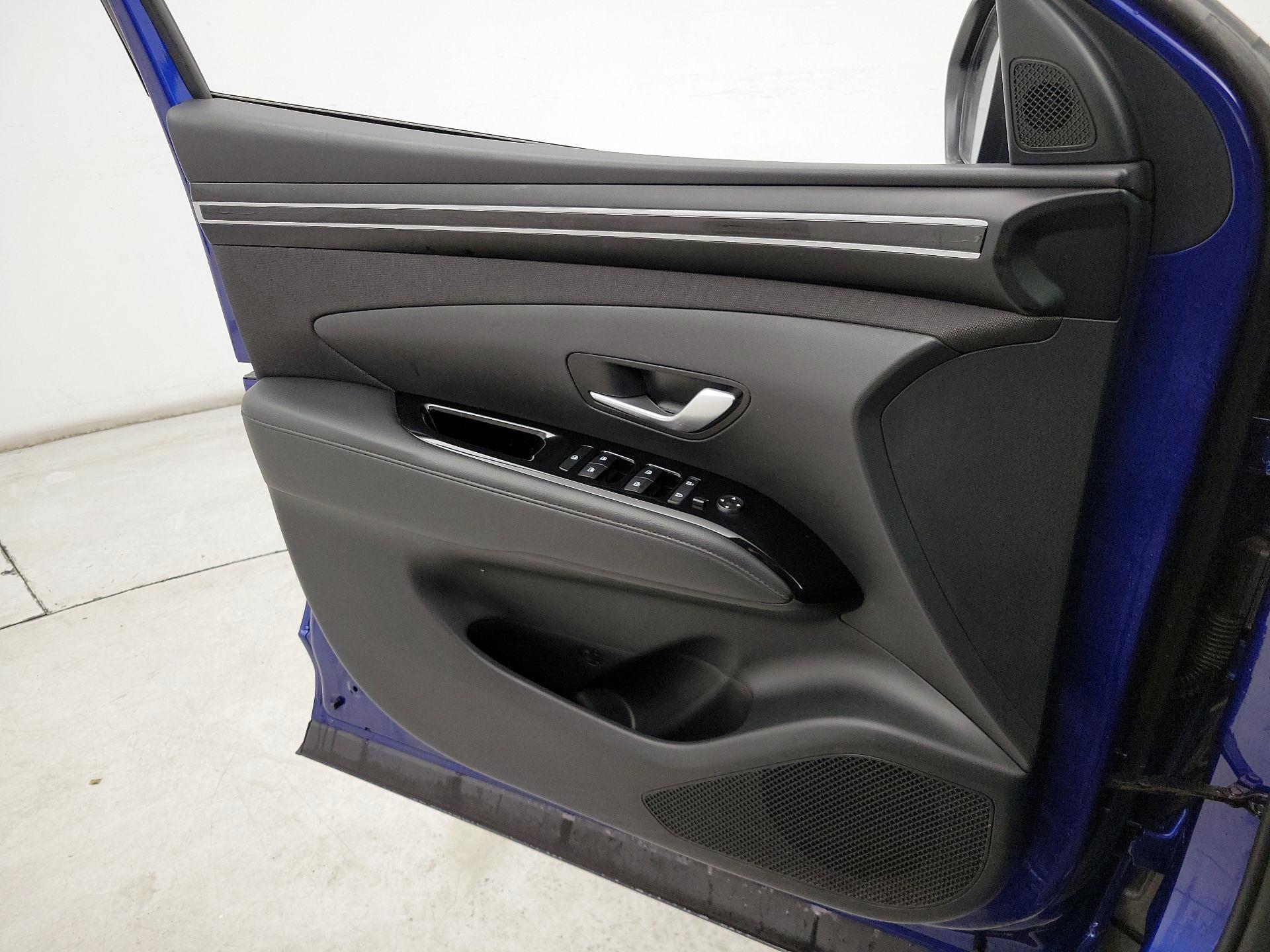 Thumbnail: 2022 Hyundai Tucson - 12