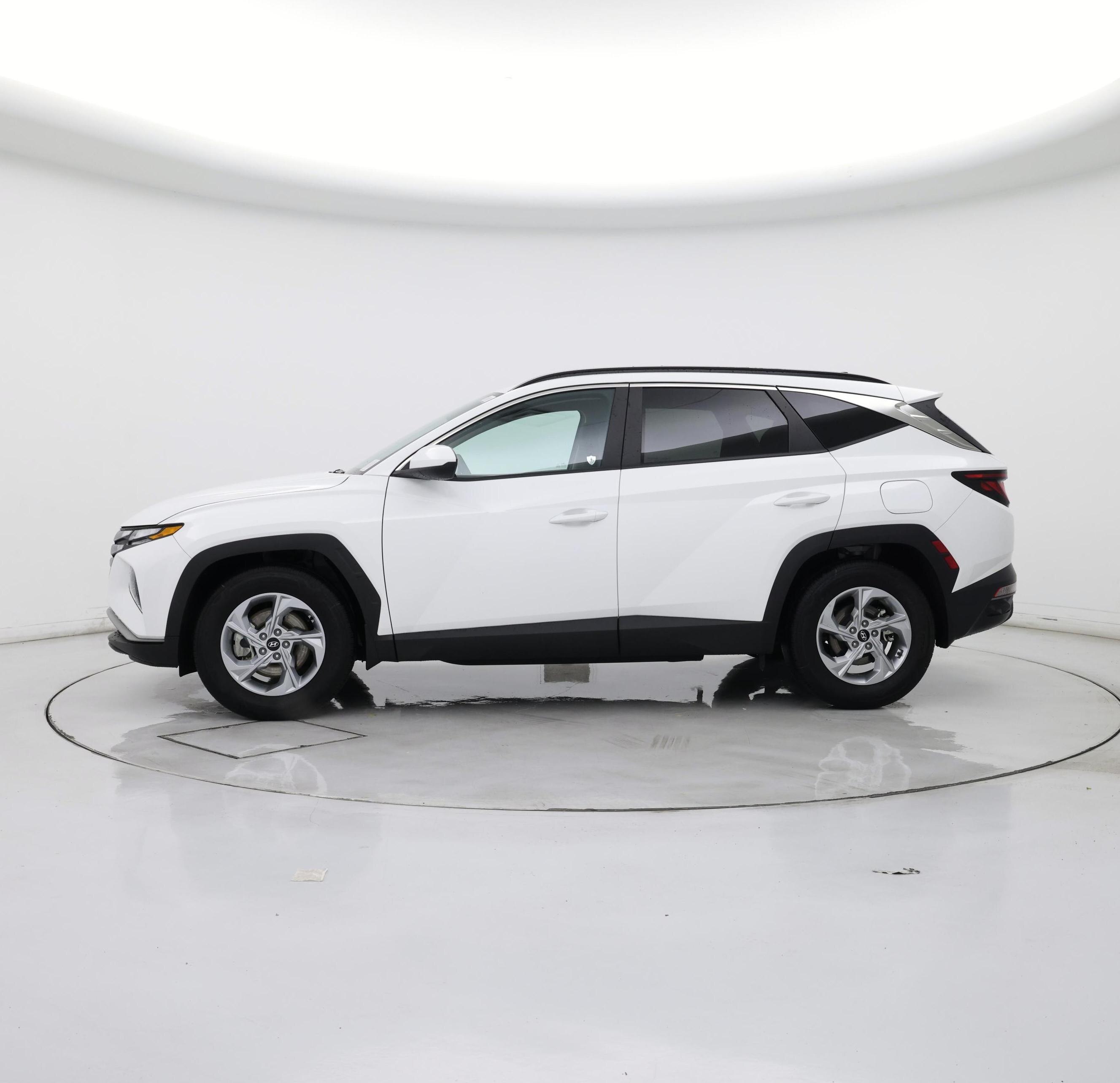 Thumbnail: 2024 Hyundai Tucson - 3