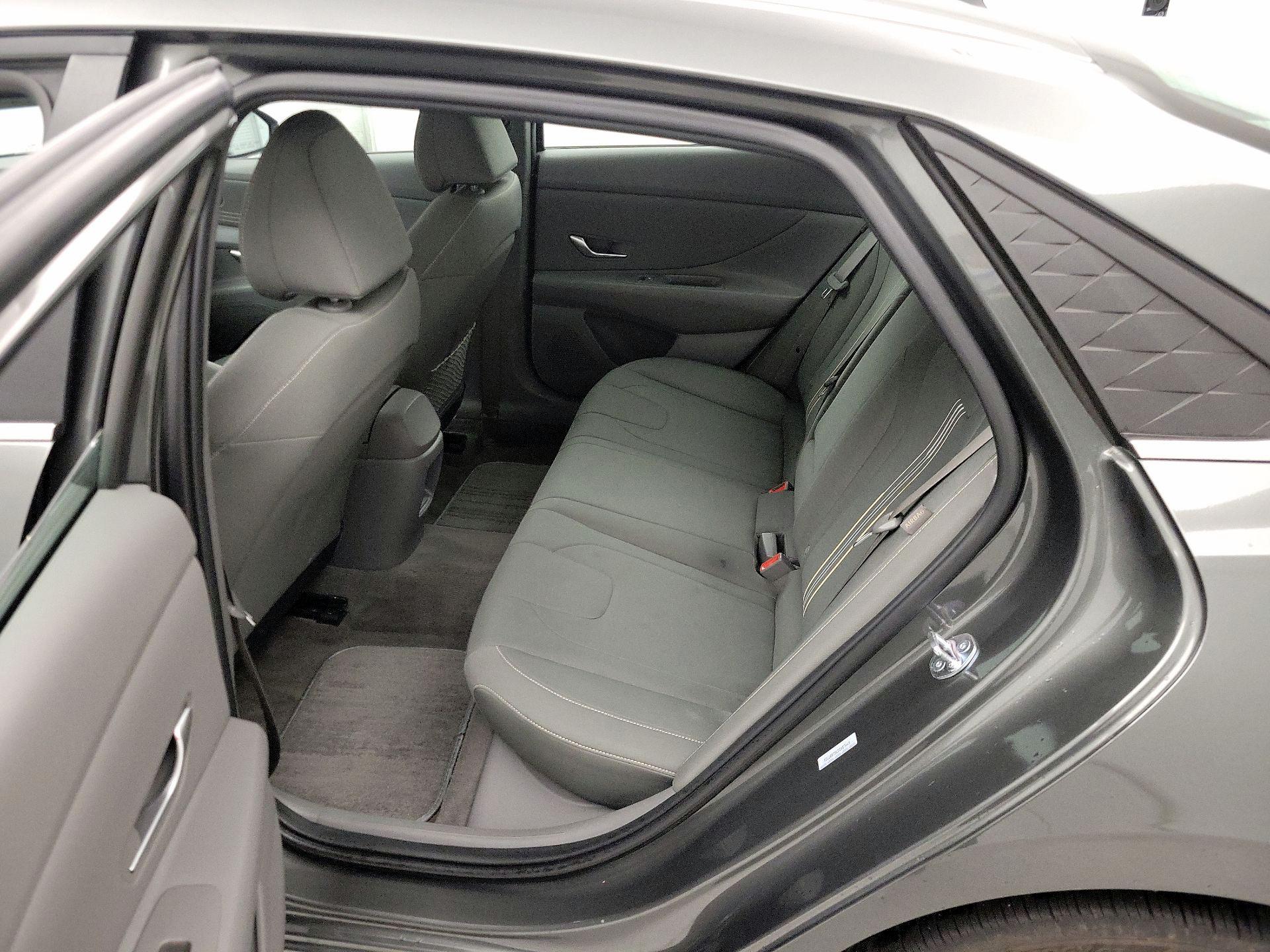 Thumbnail: 2025 Hyundai Elantra - 20