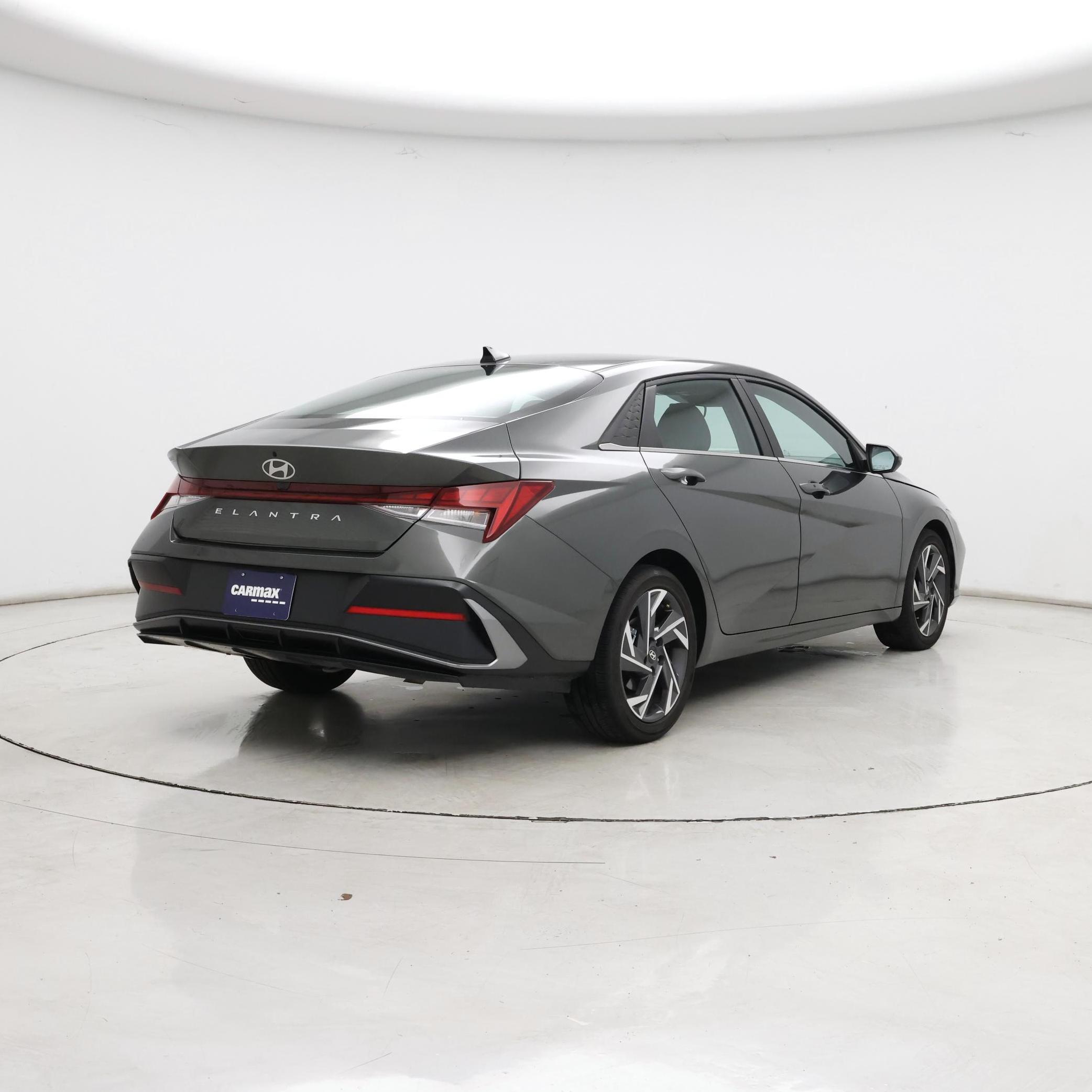 Thumbnail: 2025 Hyundai Elantra - 8