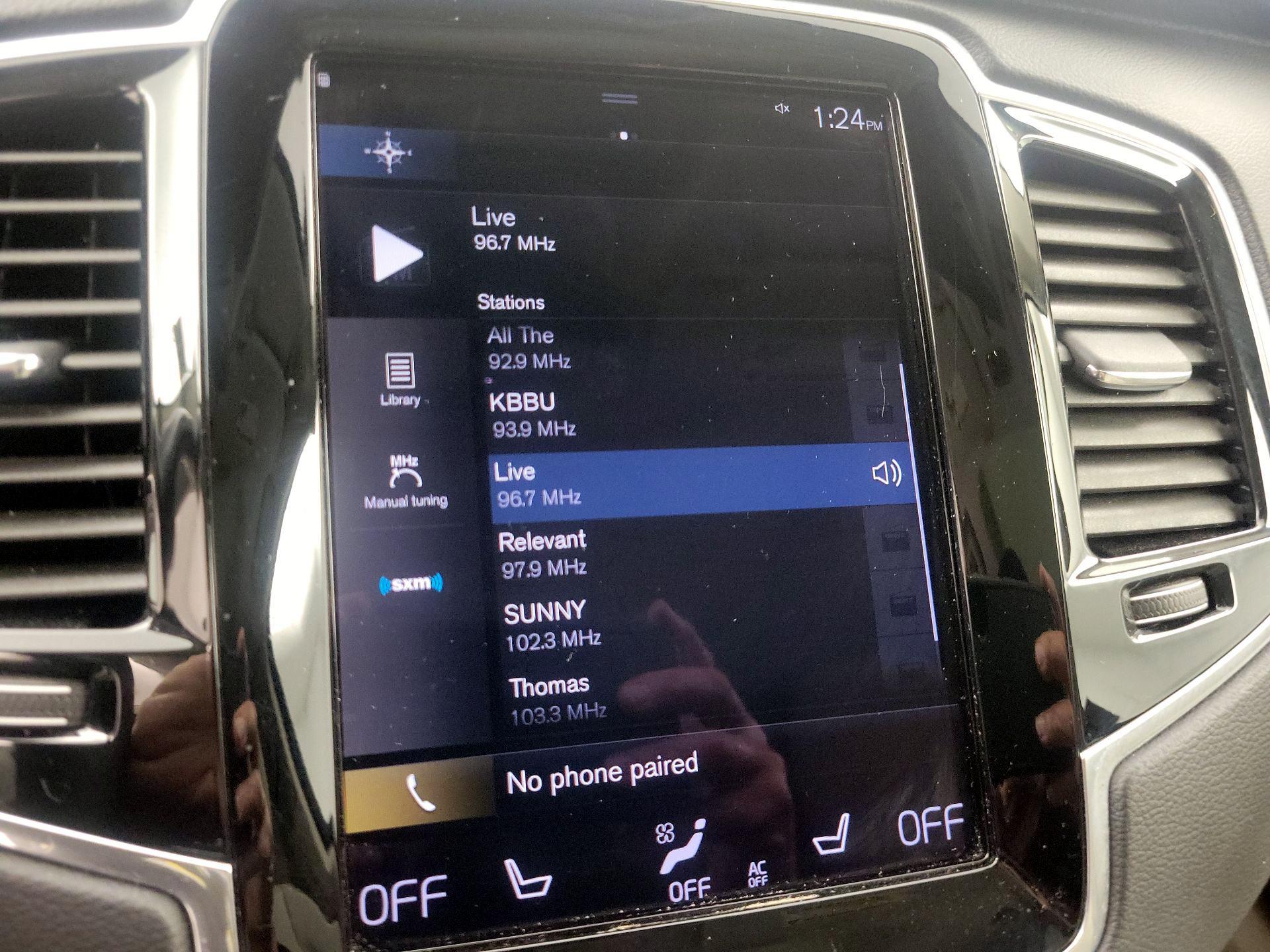 Thumbnail: 2022 Volvo XC90 - 15