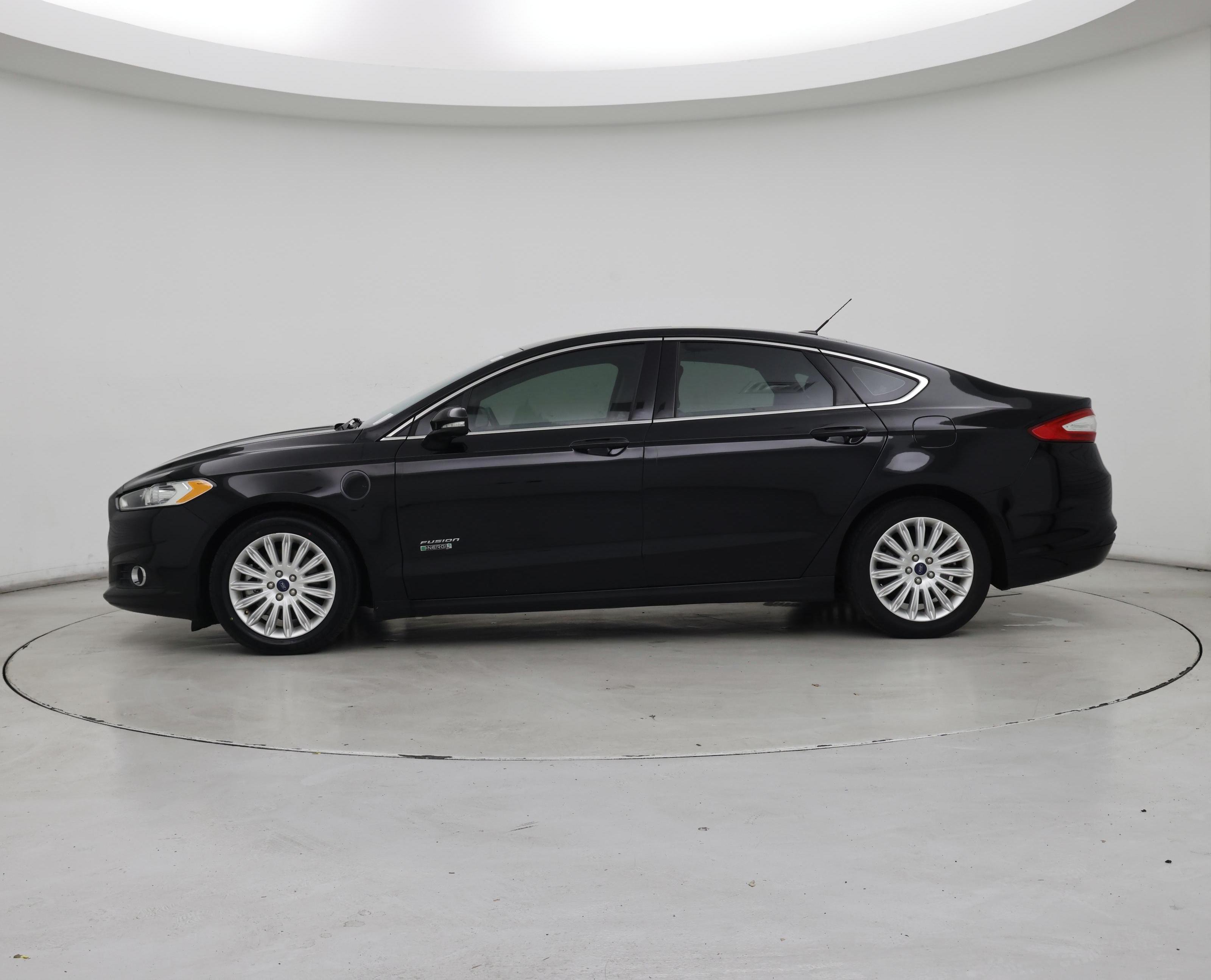 Thumbnail: 2016 Ford Fusion - 3