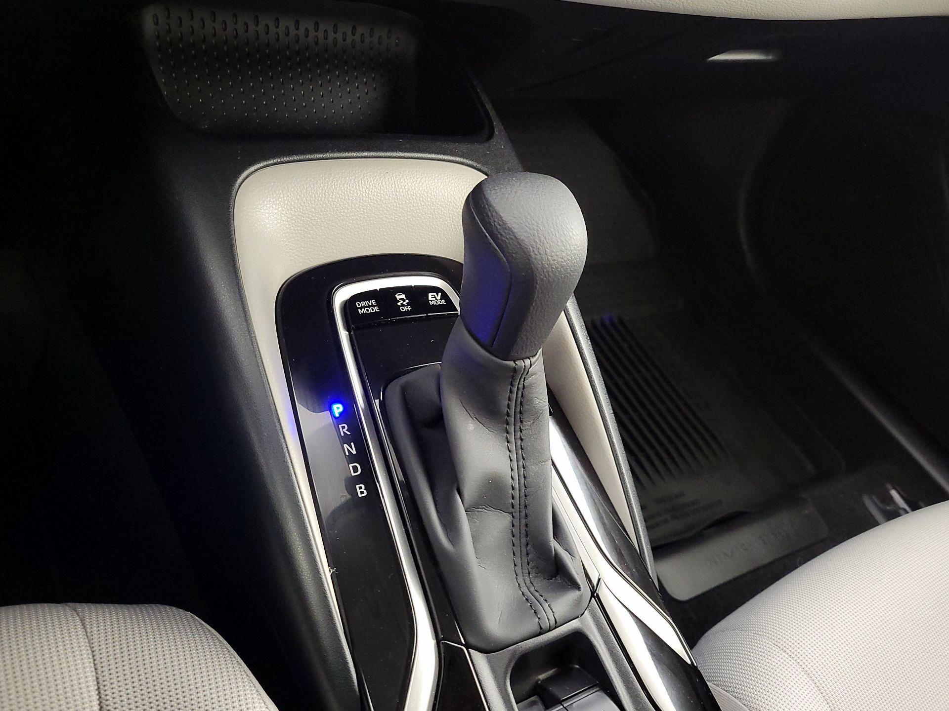 Thumbnail: 2022 Toyota Corolla - 17