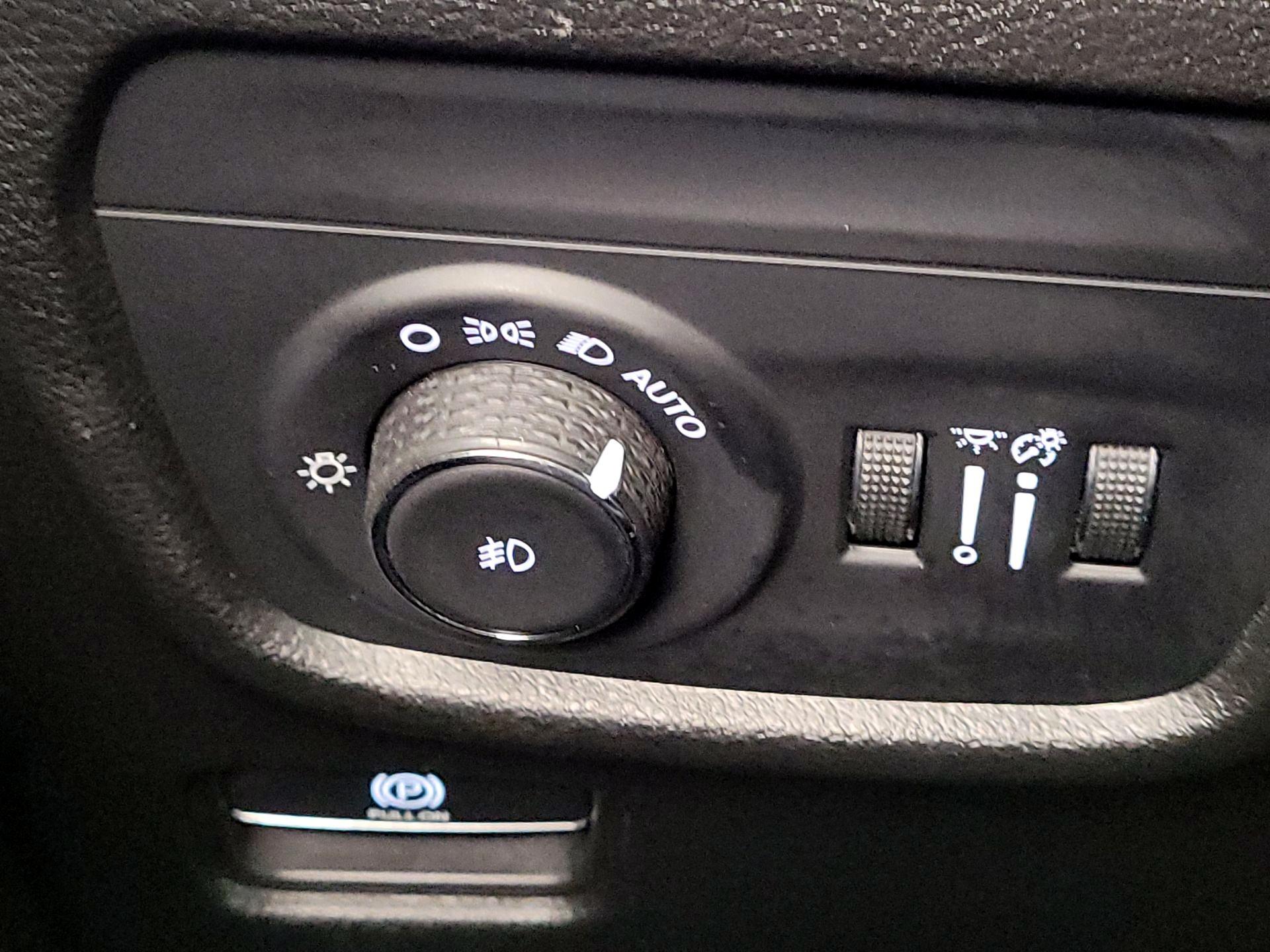 Thumbnail: 2023 Jeep Grand Cherokee L - 13