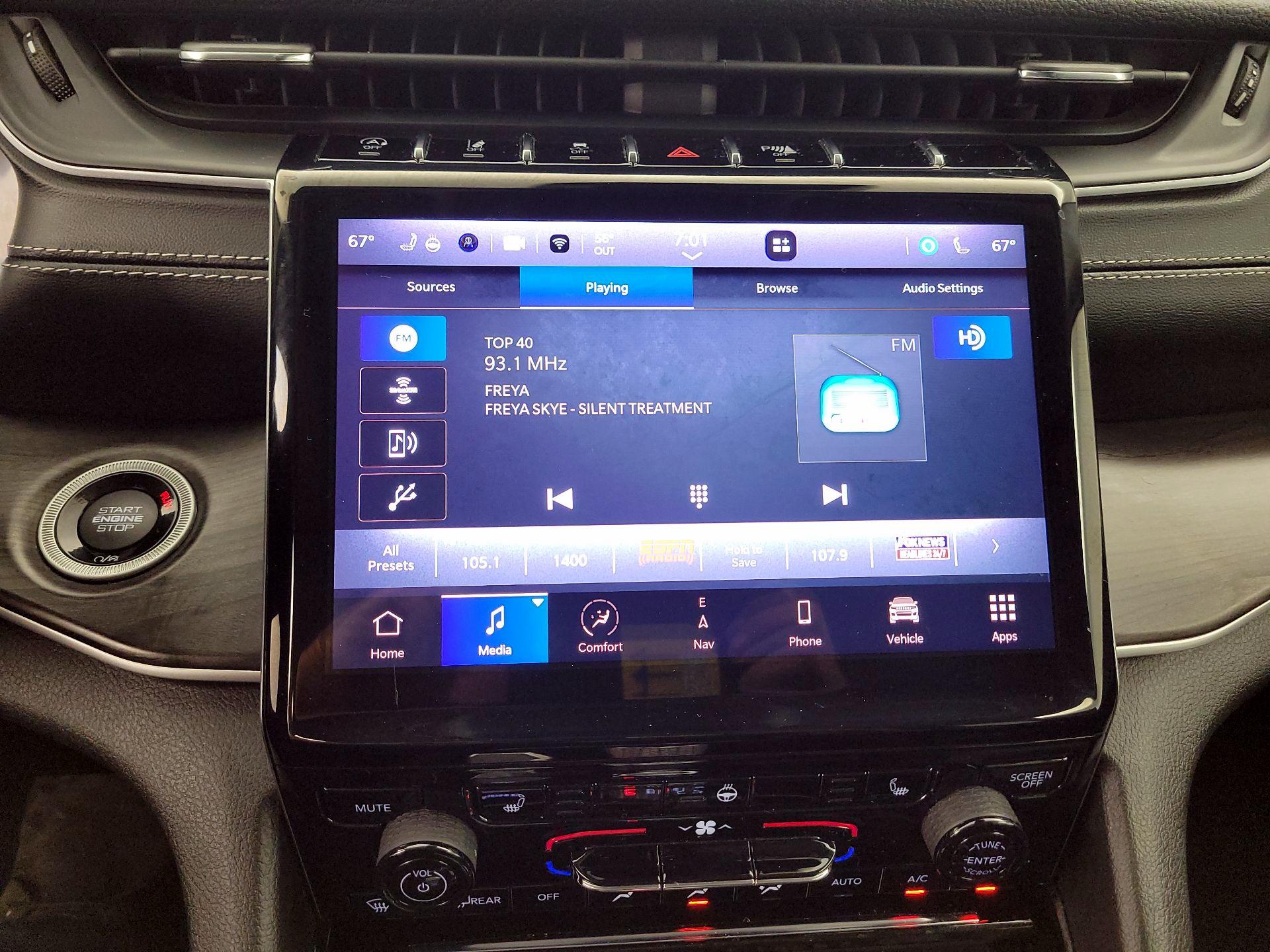 Thumbnail: 2023 Jeep Grand Cherokee L - 16