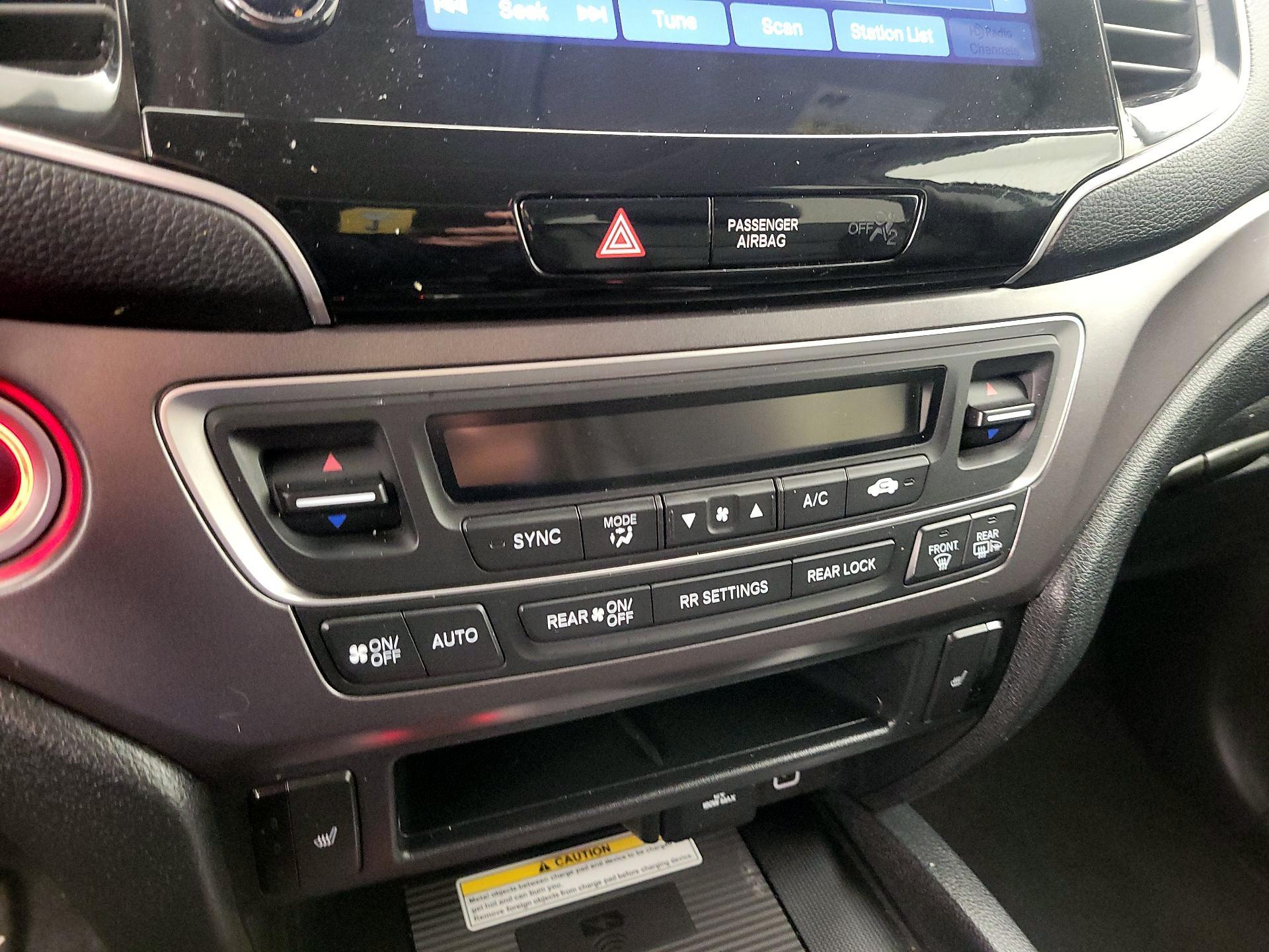 Thumbnail: 2021 Honda Pilot - 16