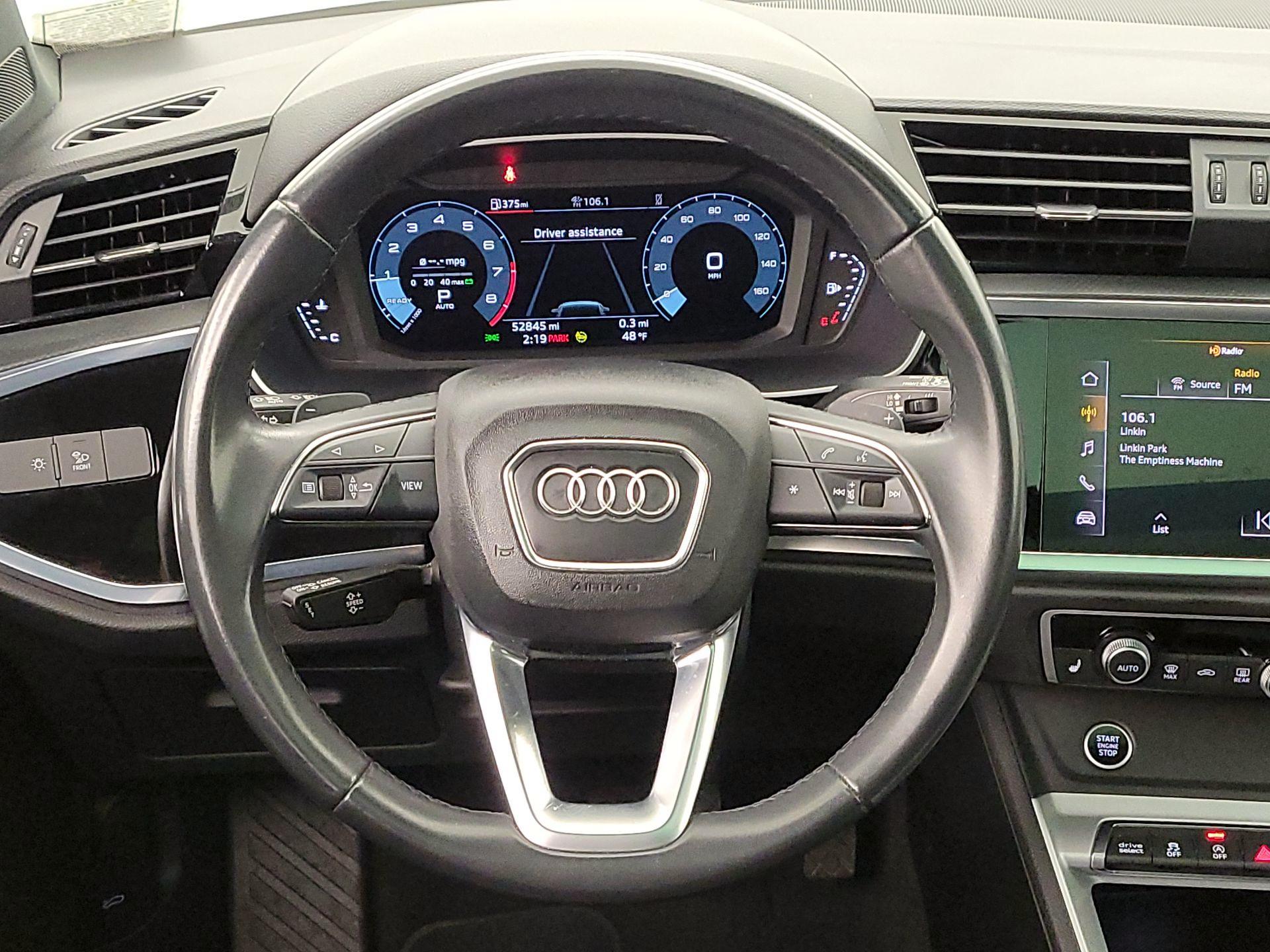 Thumbnail: 2023 Audi Q3 - 10