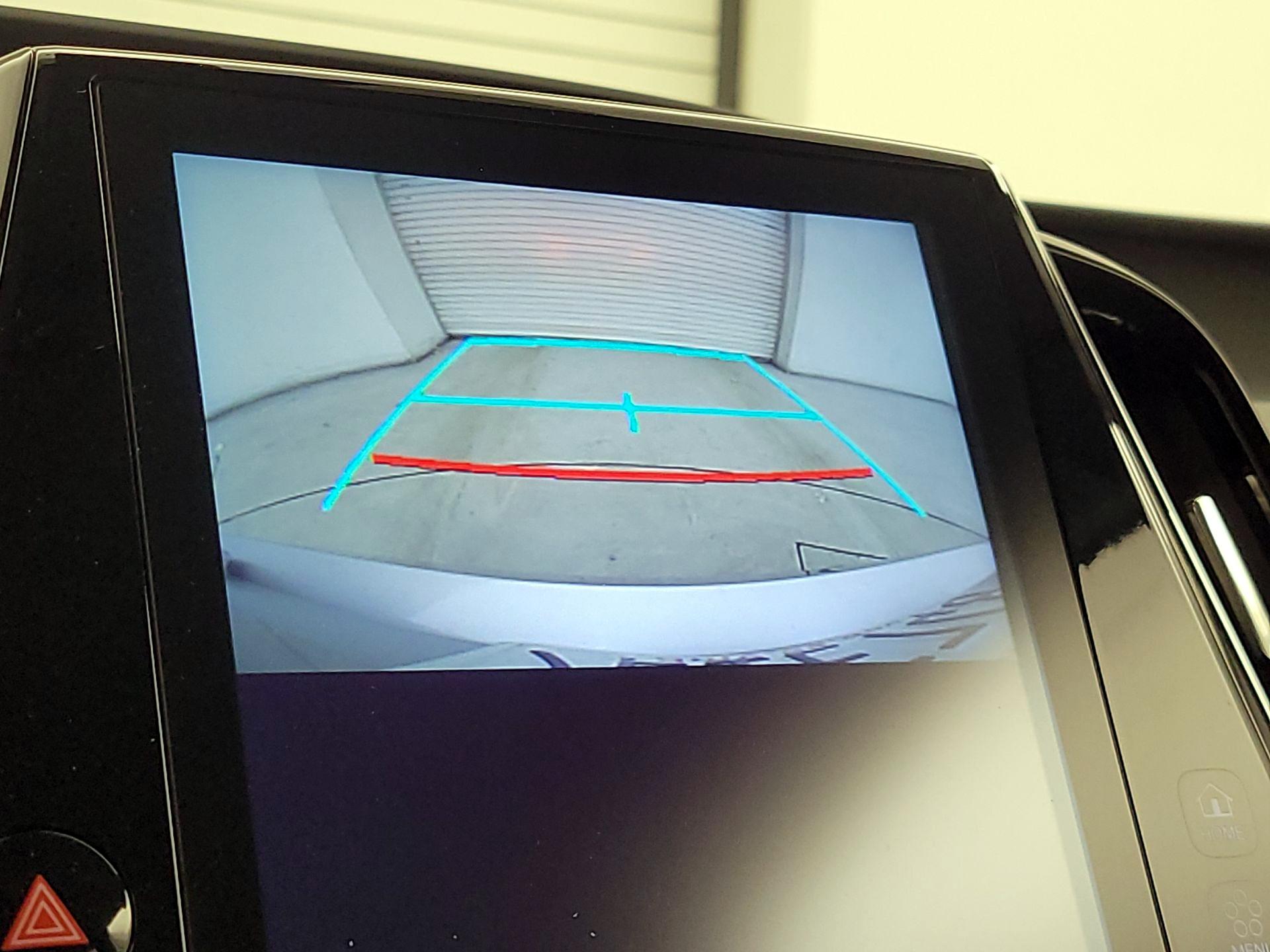 Thumbnail: 2022 Toyota Prius Prime - 15