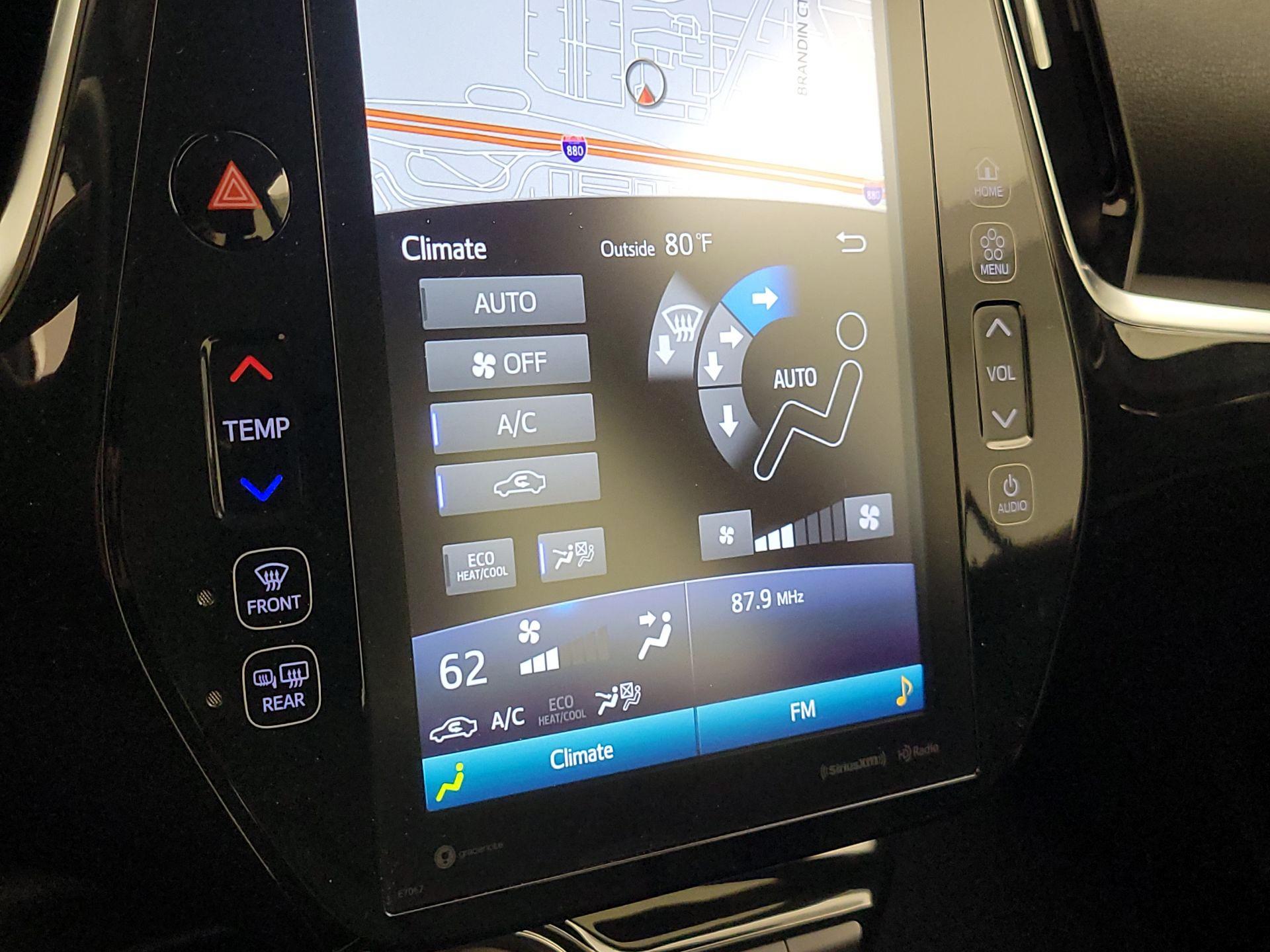 Thumbnail: 2022 Toyota Prius Prime - 17