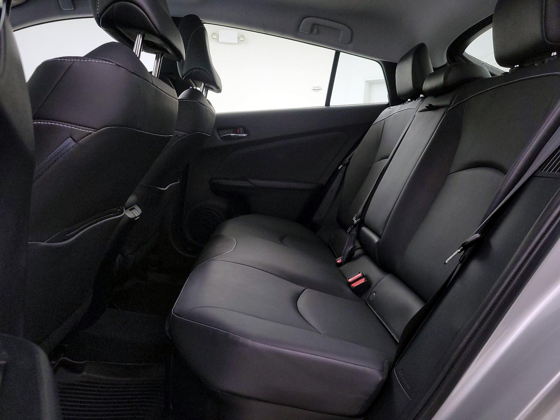 Thumbnail: 2022 Toyota Prius Prime - 20