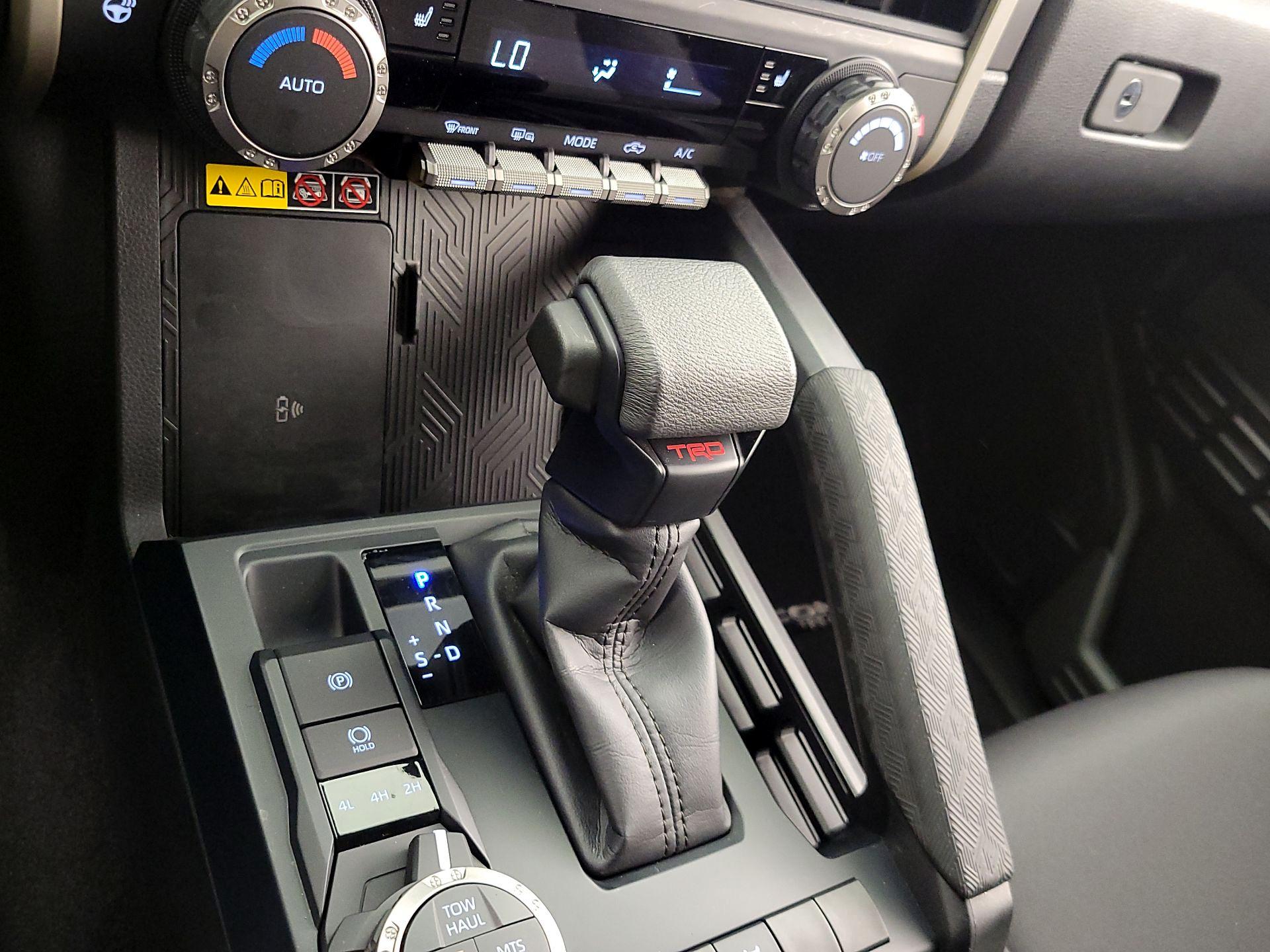 Thumbnail: 2024 Toyota Tacoma - 17