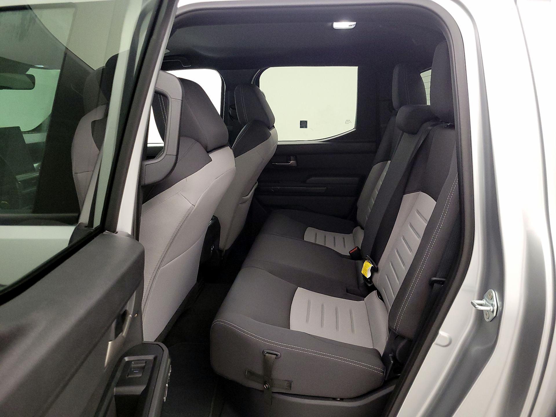 Thumbnail: 2024 Toyota Tacoma - 18