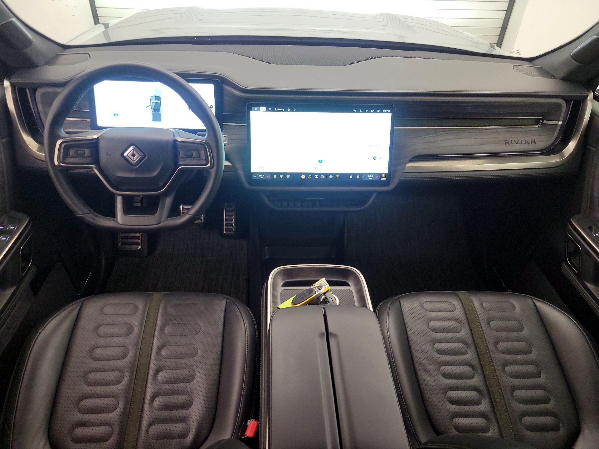 Thumbnail: 2022 Rivian R1T - 9