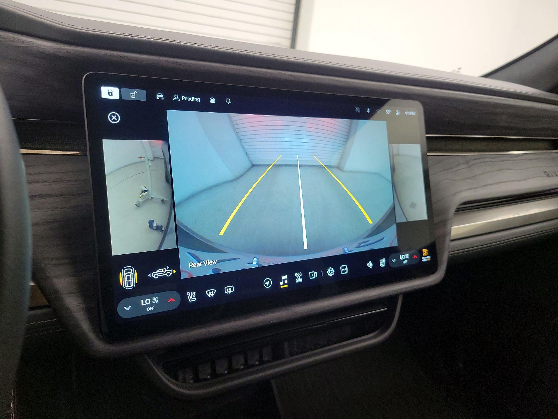 Thumbnail: 2022 Rivian R1T - 14