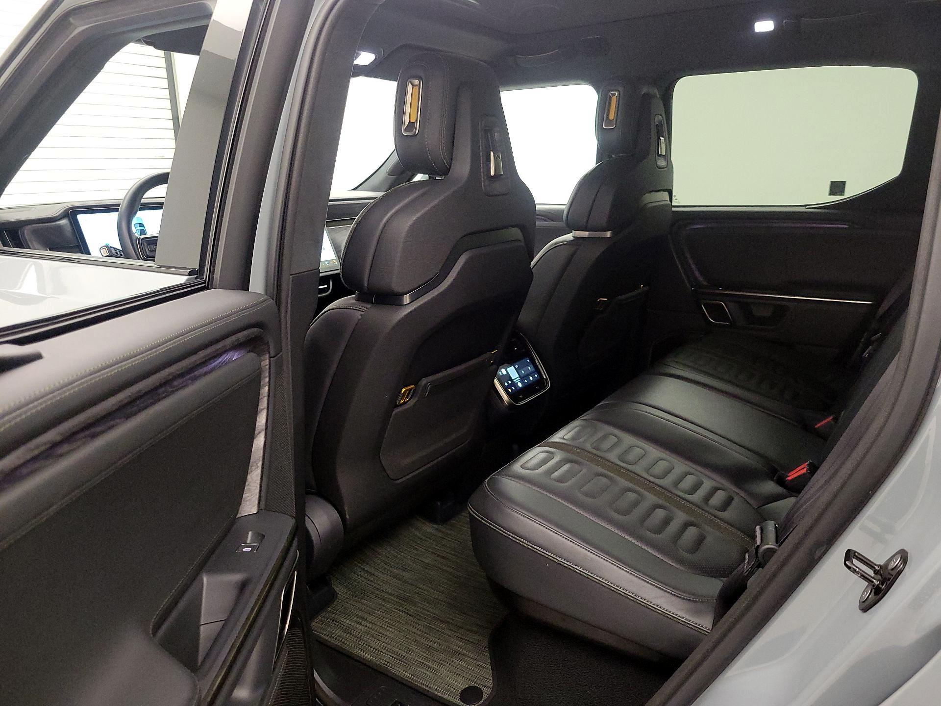 Thumbnail: 2022 Rivian R1T - 20