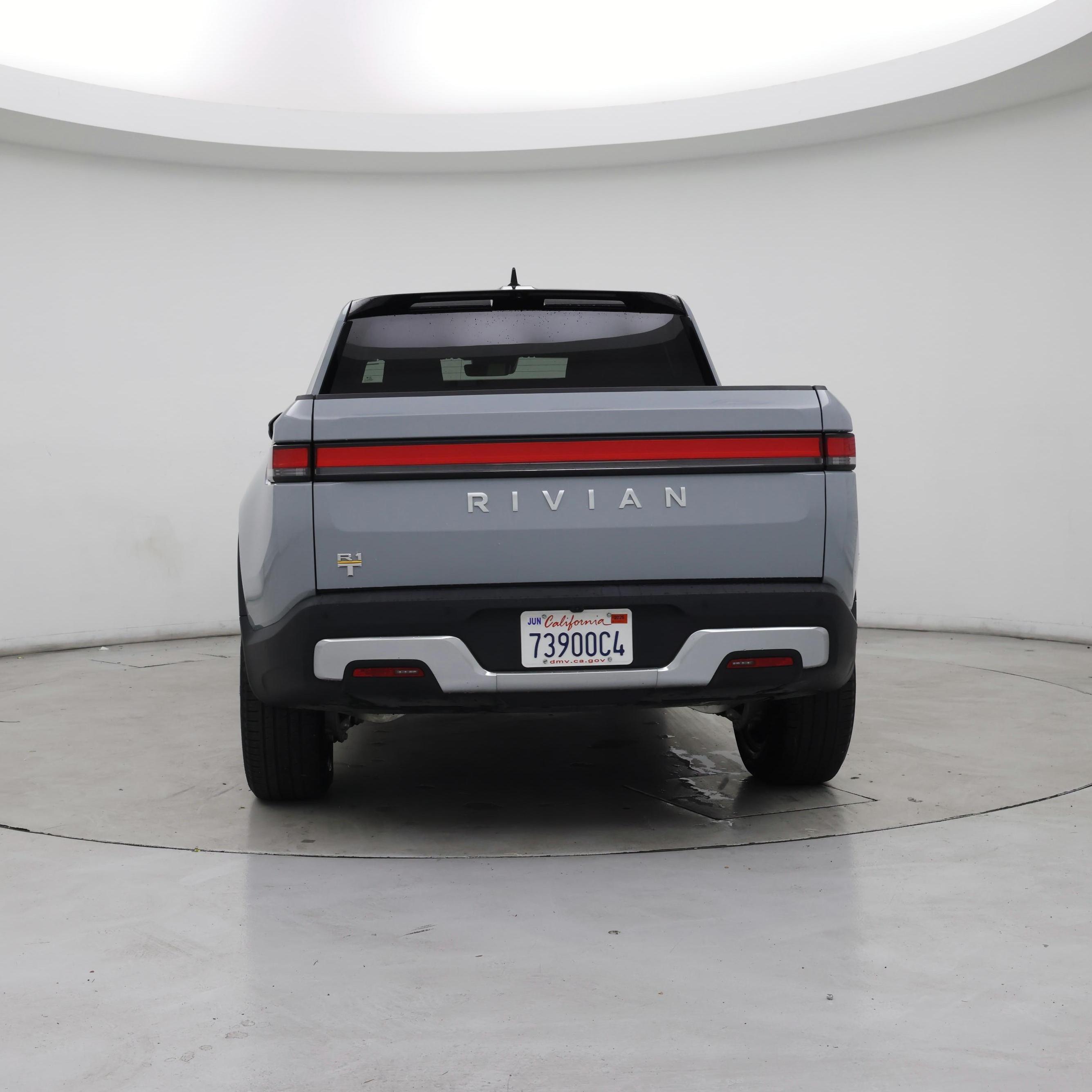 Thumbnail: 2022 Rivian R1T - 6