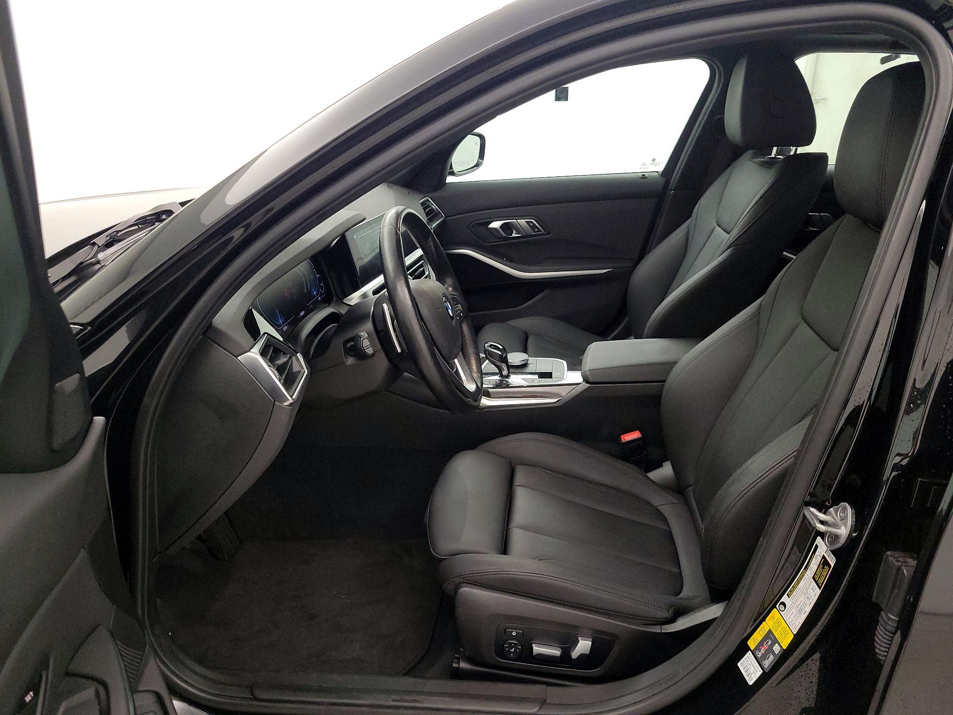 Thumbnail: 2021 BMW 3 Series - 11