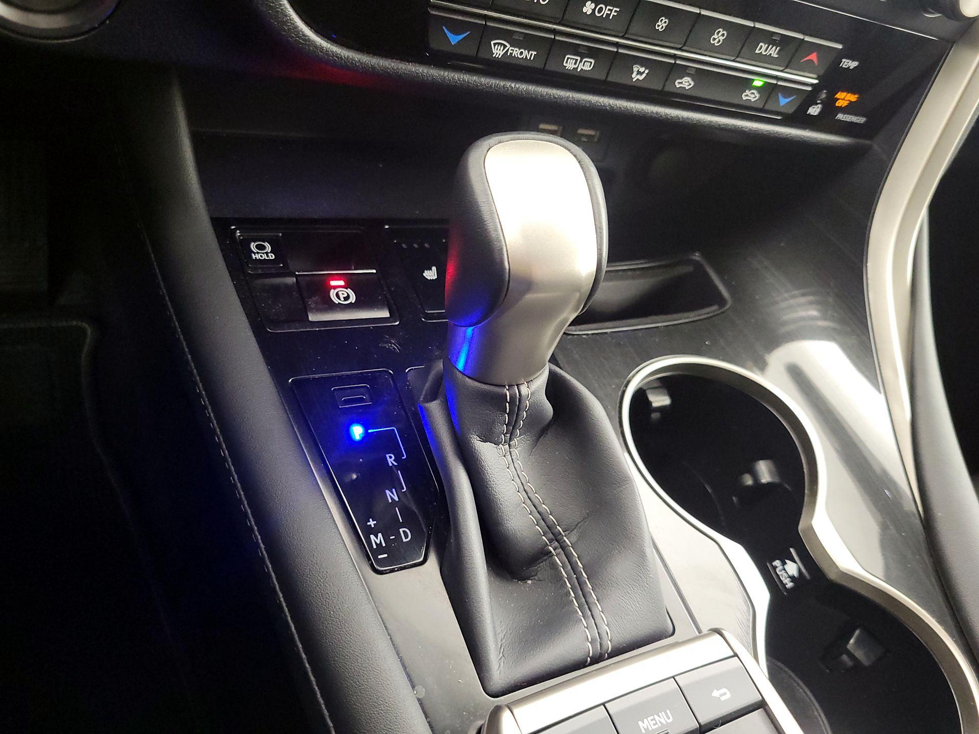 Thumbnail: 2020 Lexus RX - 17