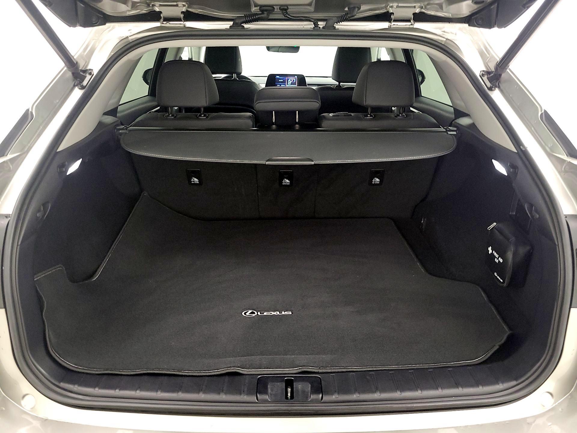 Thumbnail: 2020 Lexus RX - 20