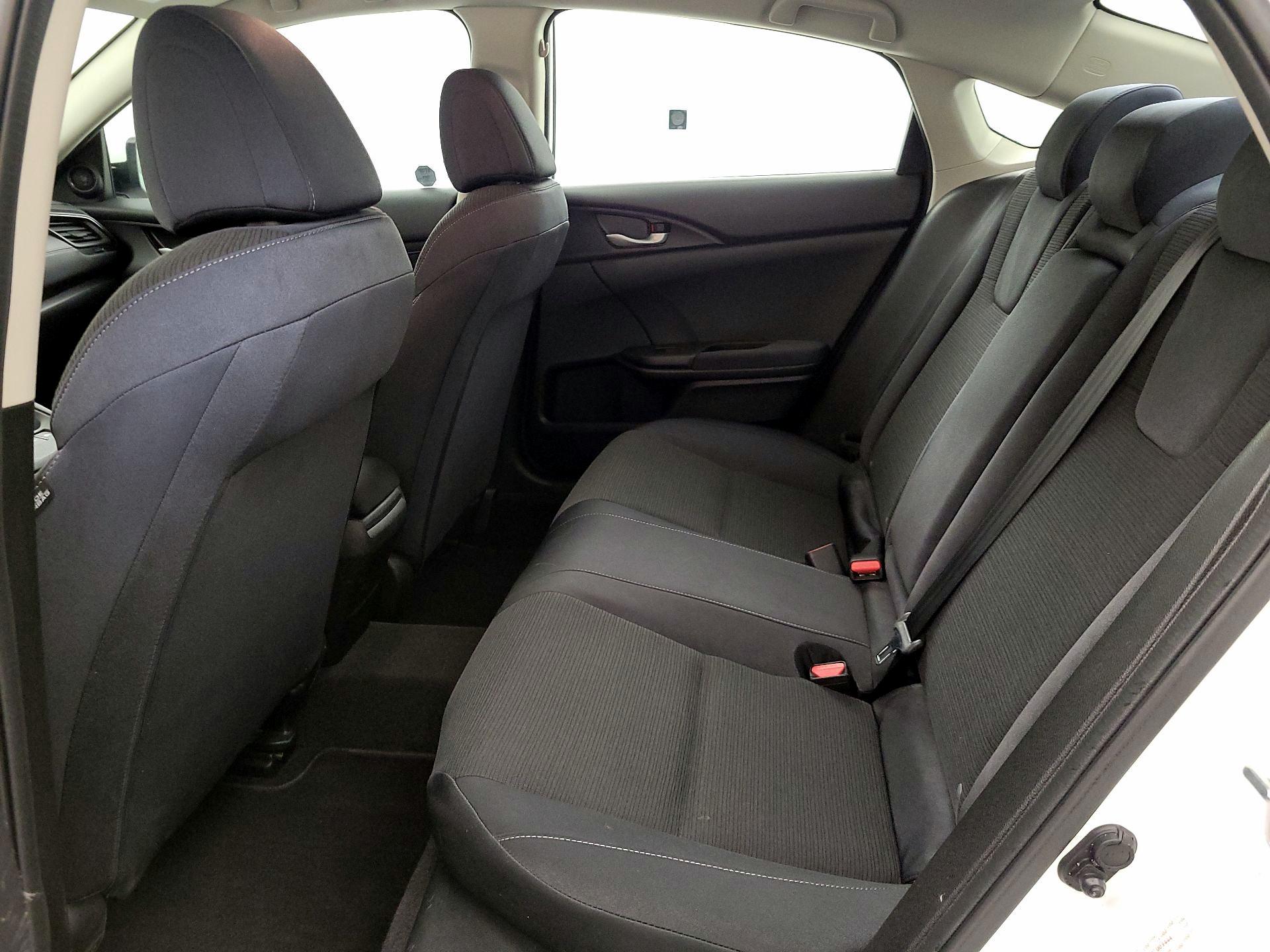 Thumbnail: 2022 Honda Insight - 19