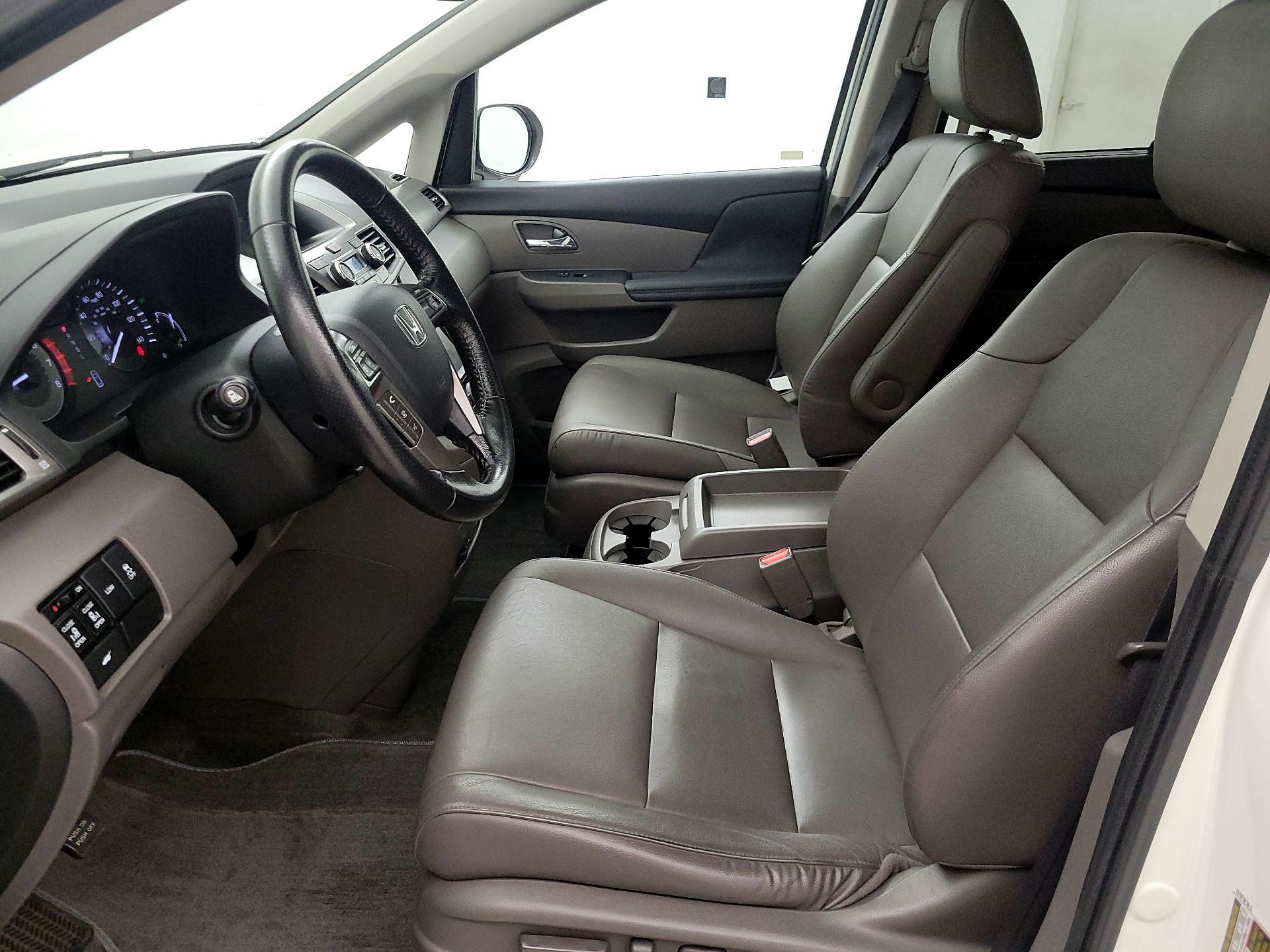 Thumbnail: 2016 Honda Odyssey - 11