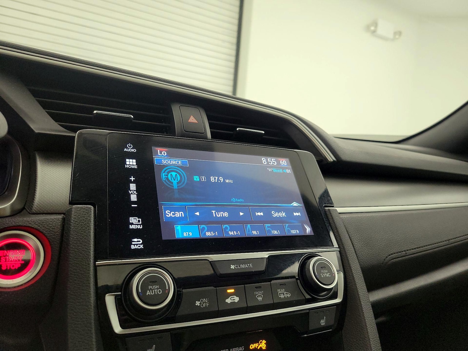 2018 Honda Civic EX-L - Photo 16
