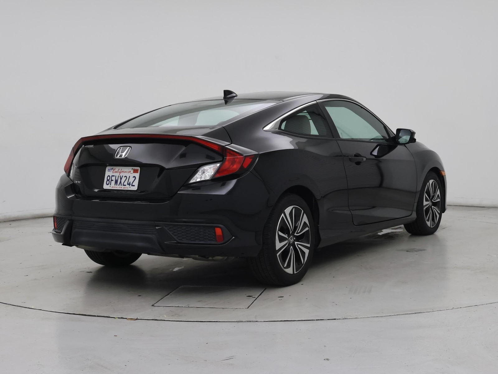 2018 Honda Civic EX-L - Photo 9