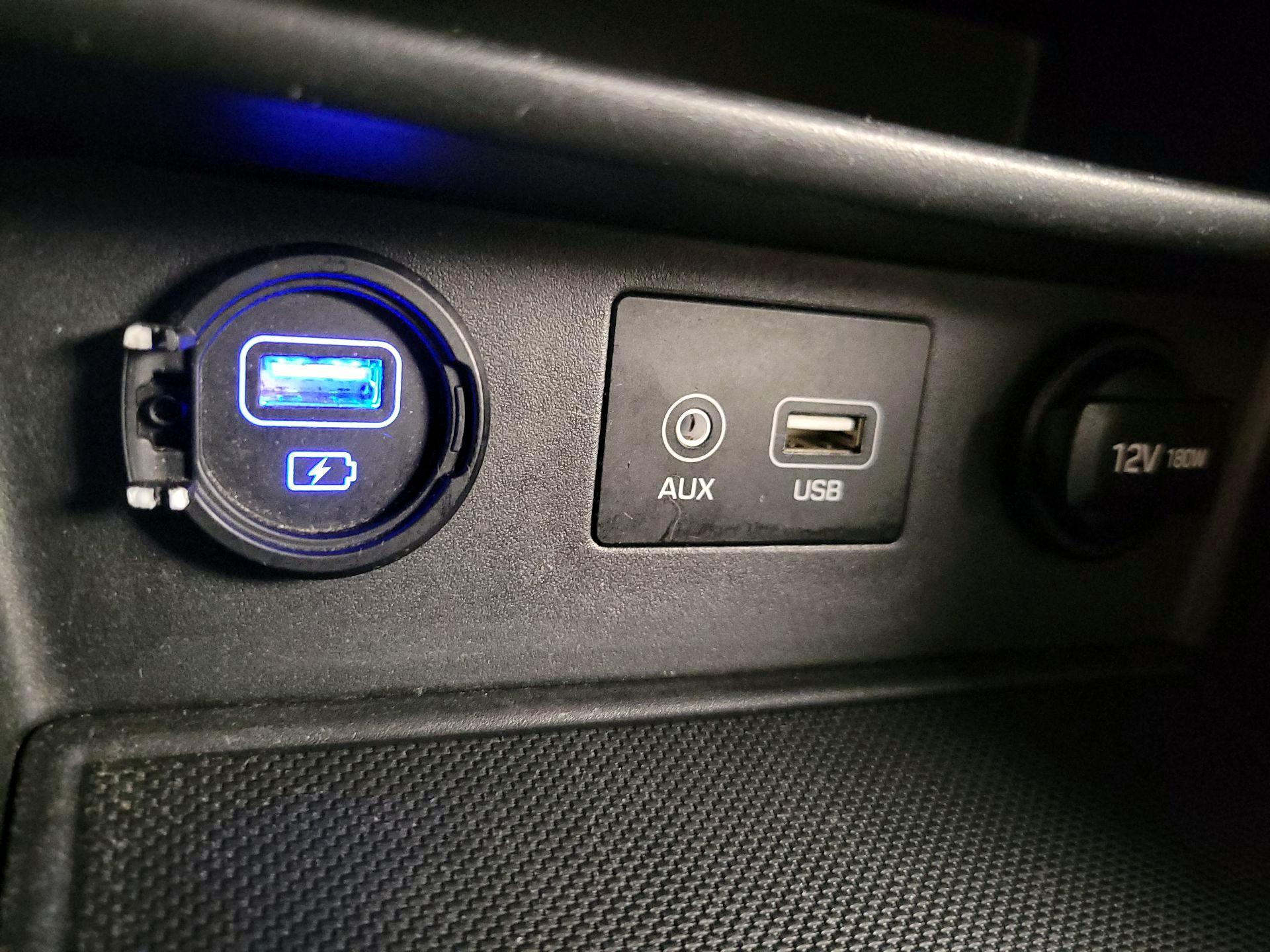 Thumbnail: 2019 Hyundai Kona - 18