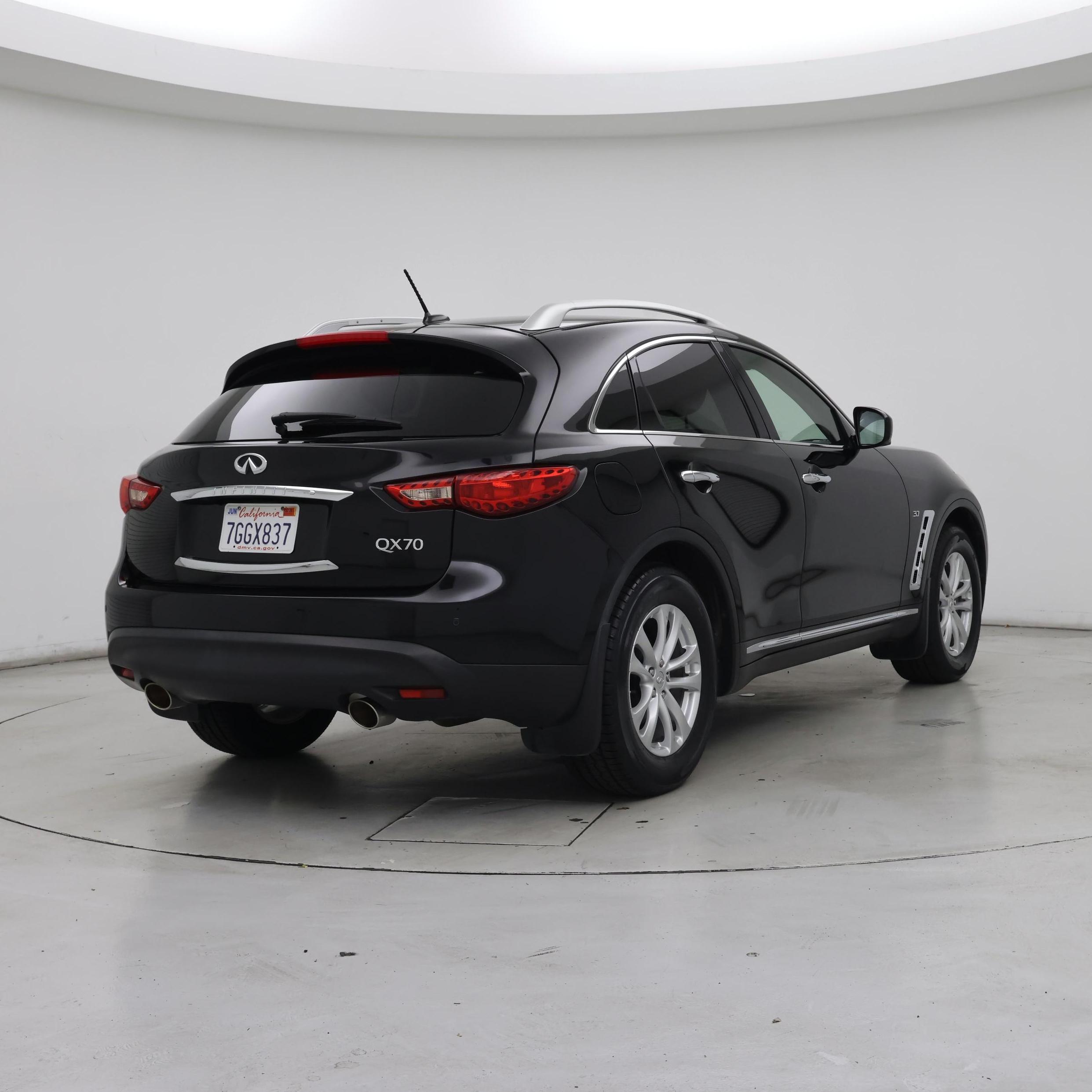 Thumbnail: 2014 INFINITI QX70 - 8