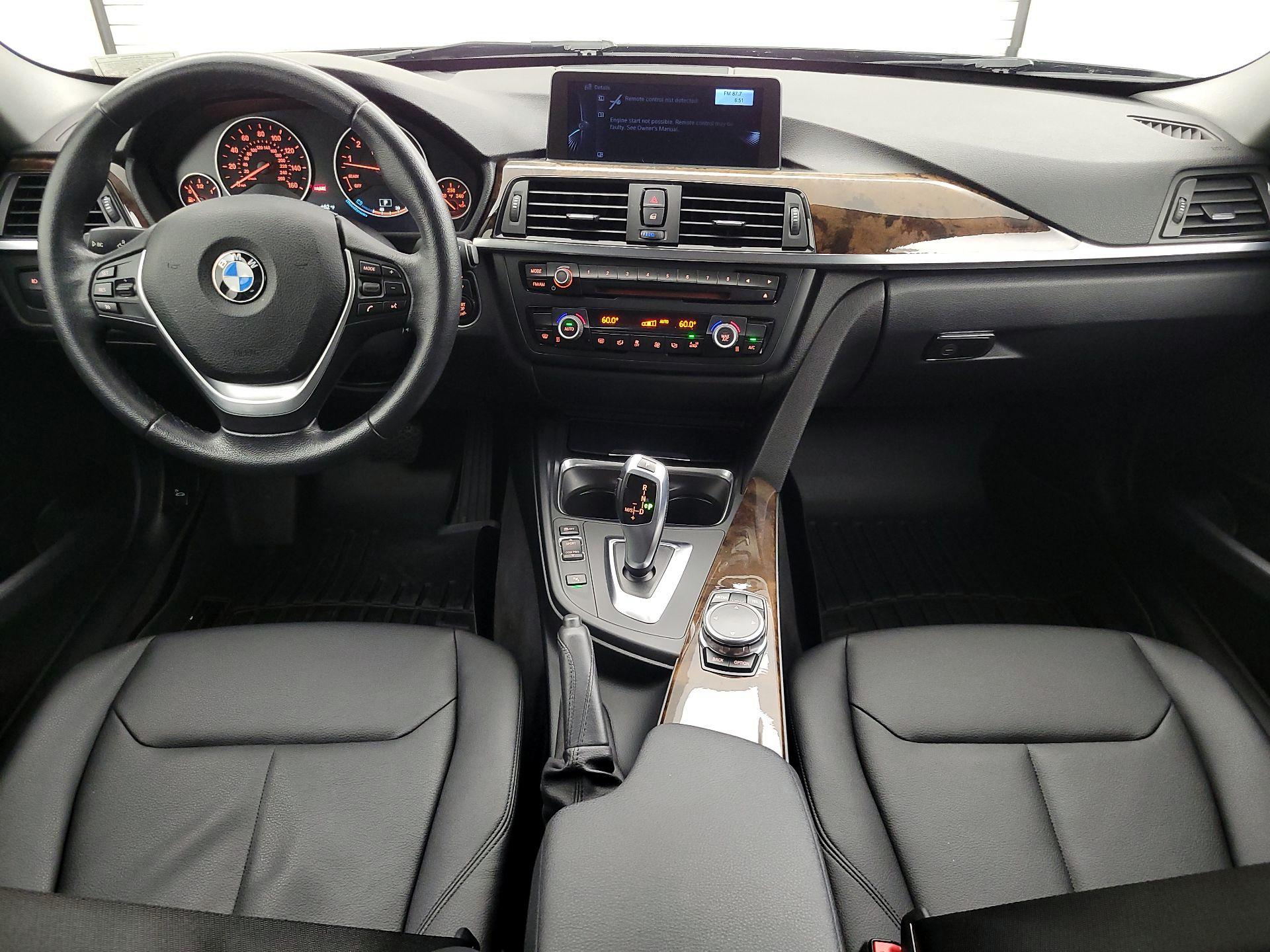 Thumbnail: 2015 BMW 3 Series - 9