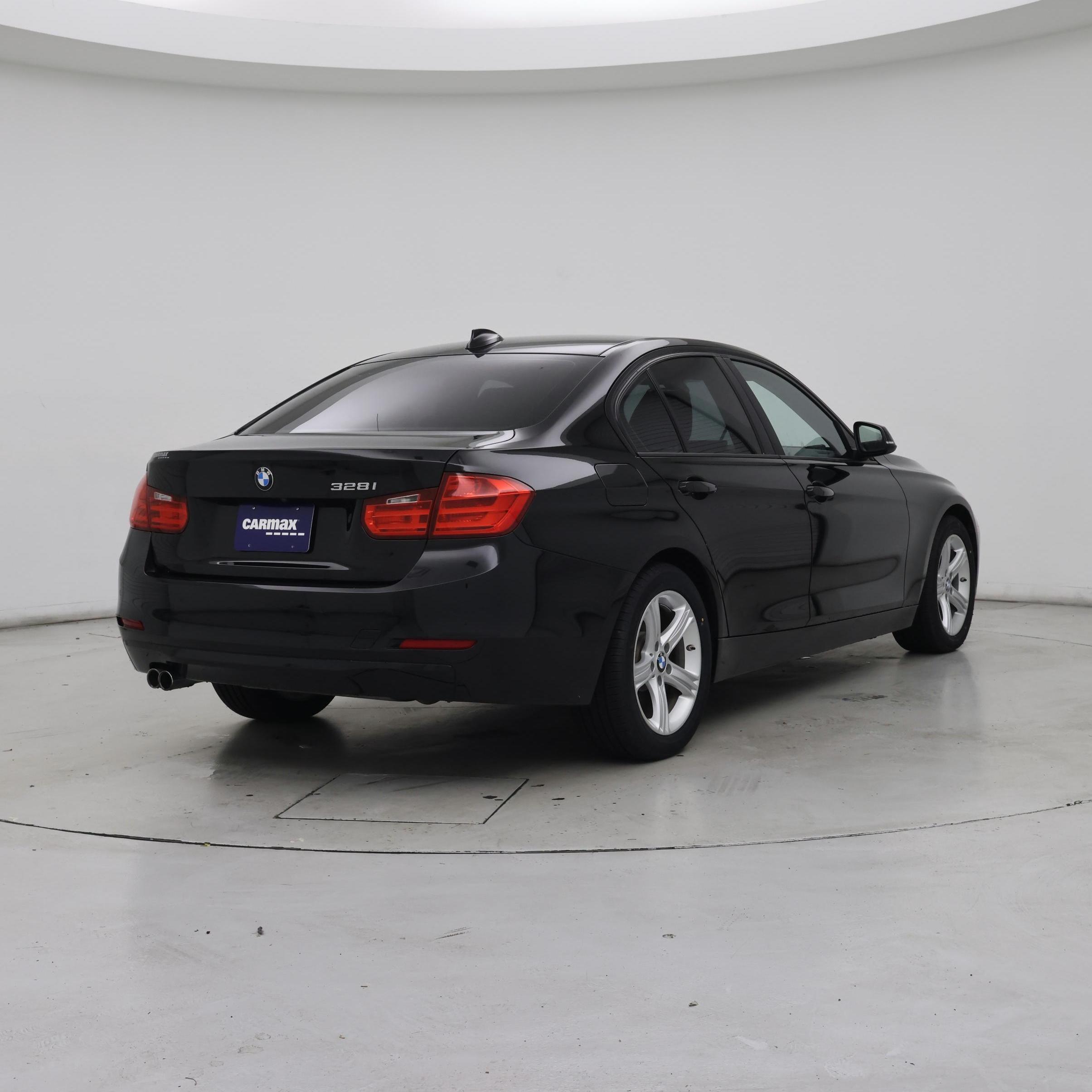 Thumbnail: 2015 BMW 3 Series - 8