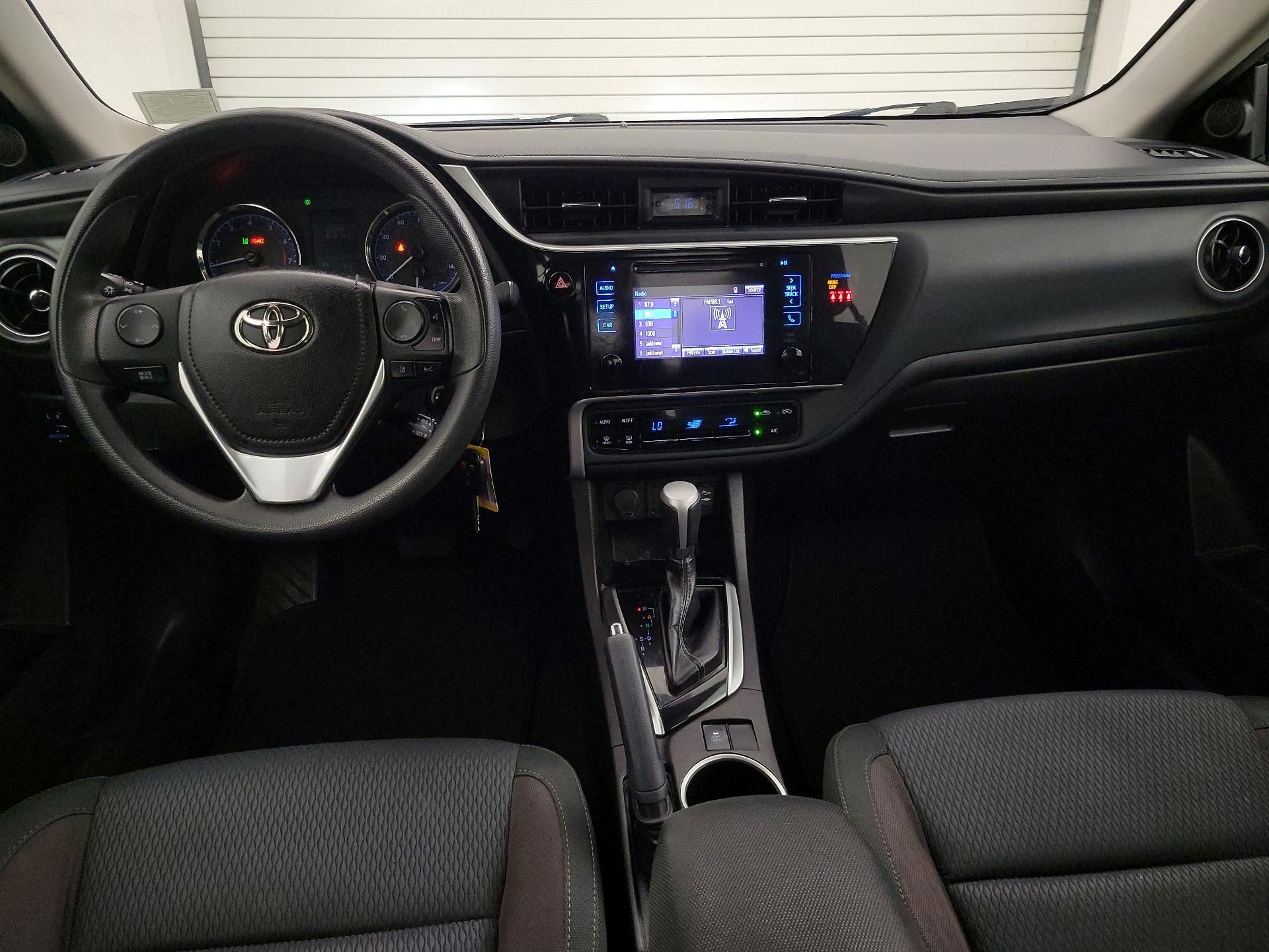 Thumbnail: 2019 Toyota Corolla - 9