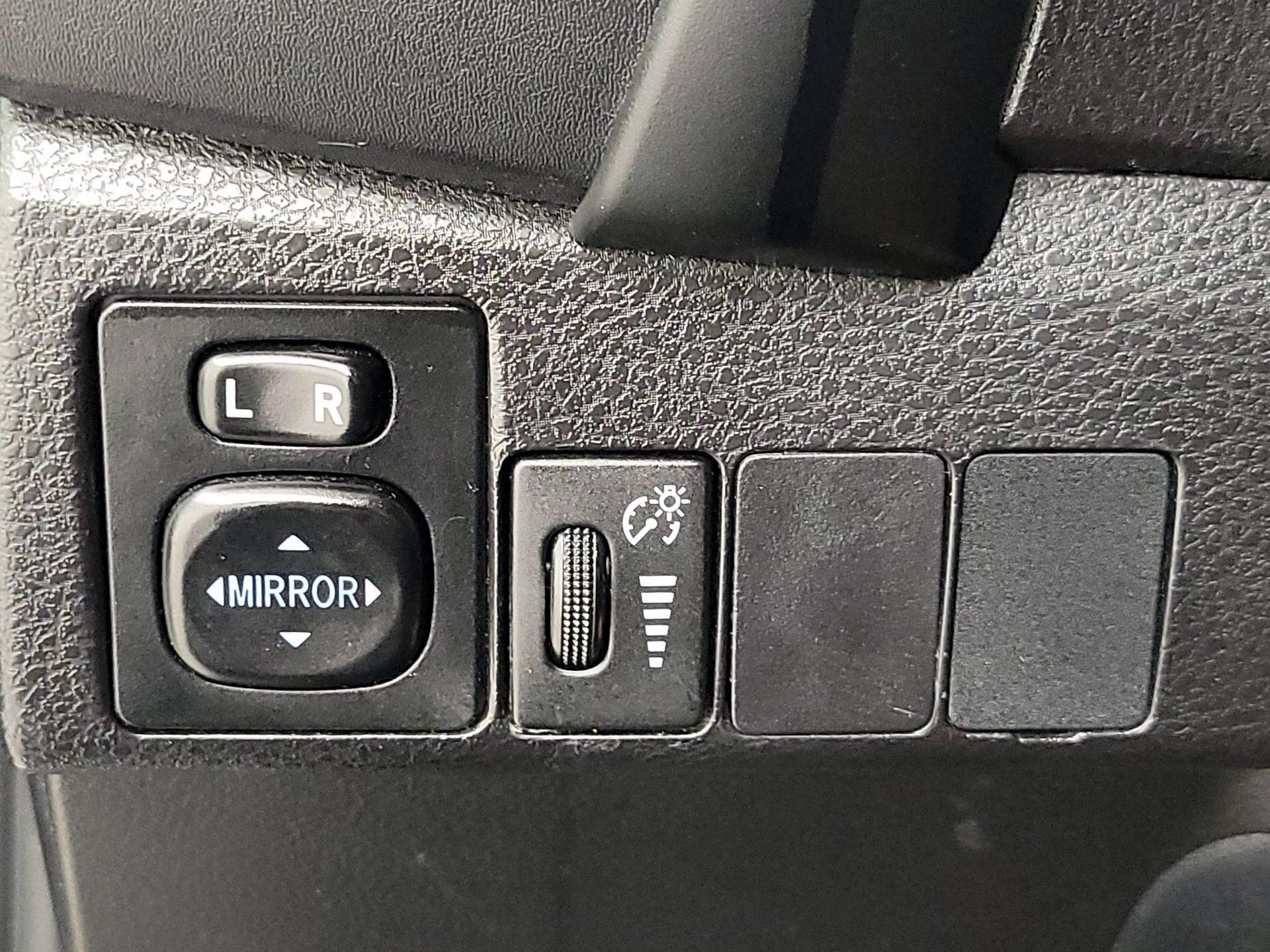 Thumbnail: 2019 Toyota Corolla - 13