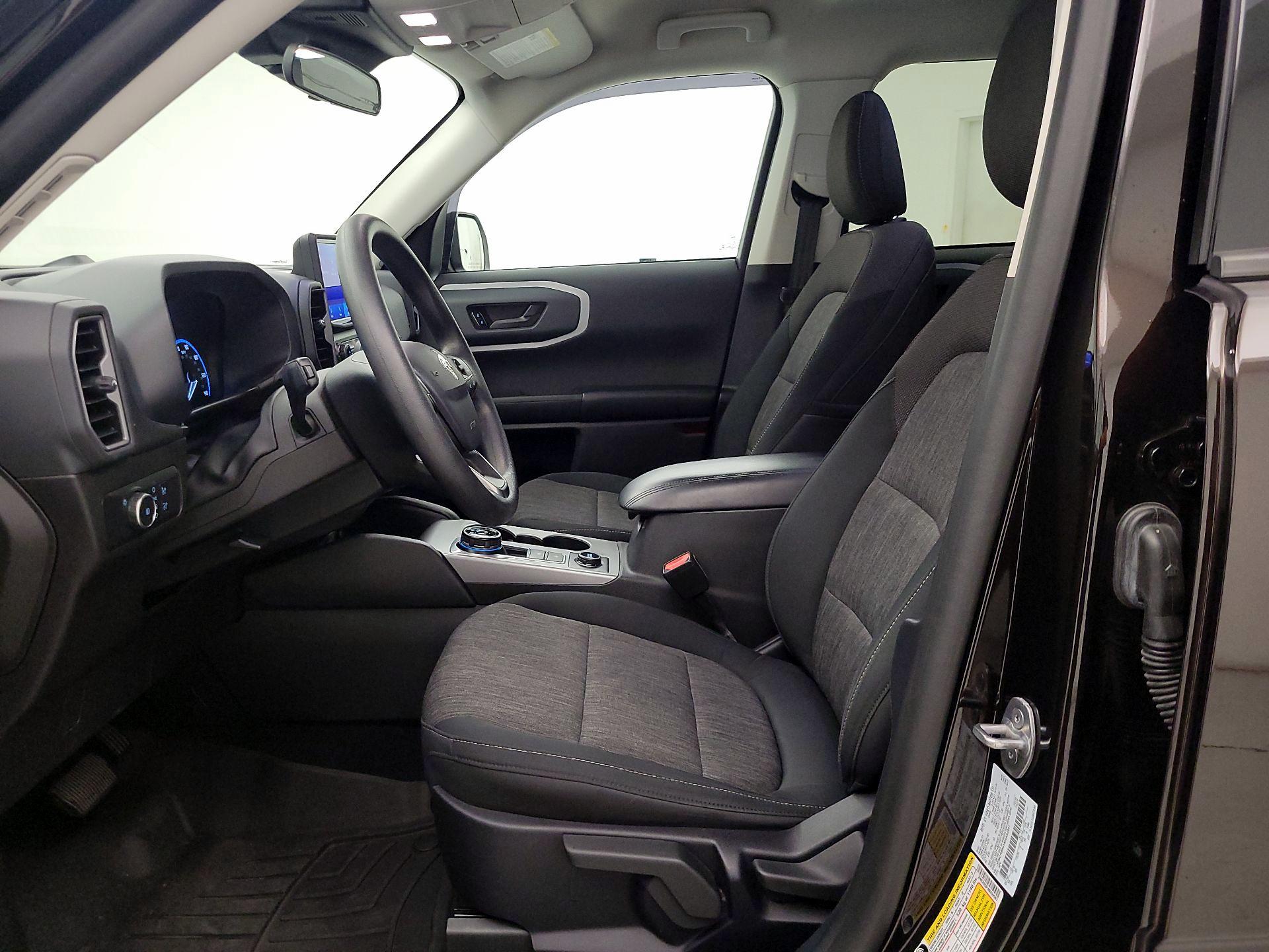 Thumbnail: 2021 Ford Bronco Sport - 11