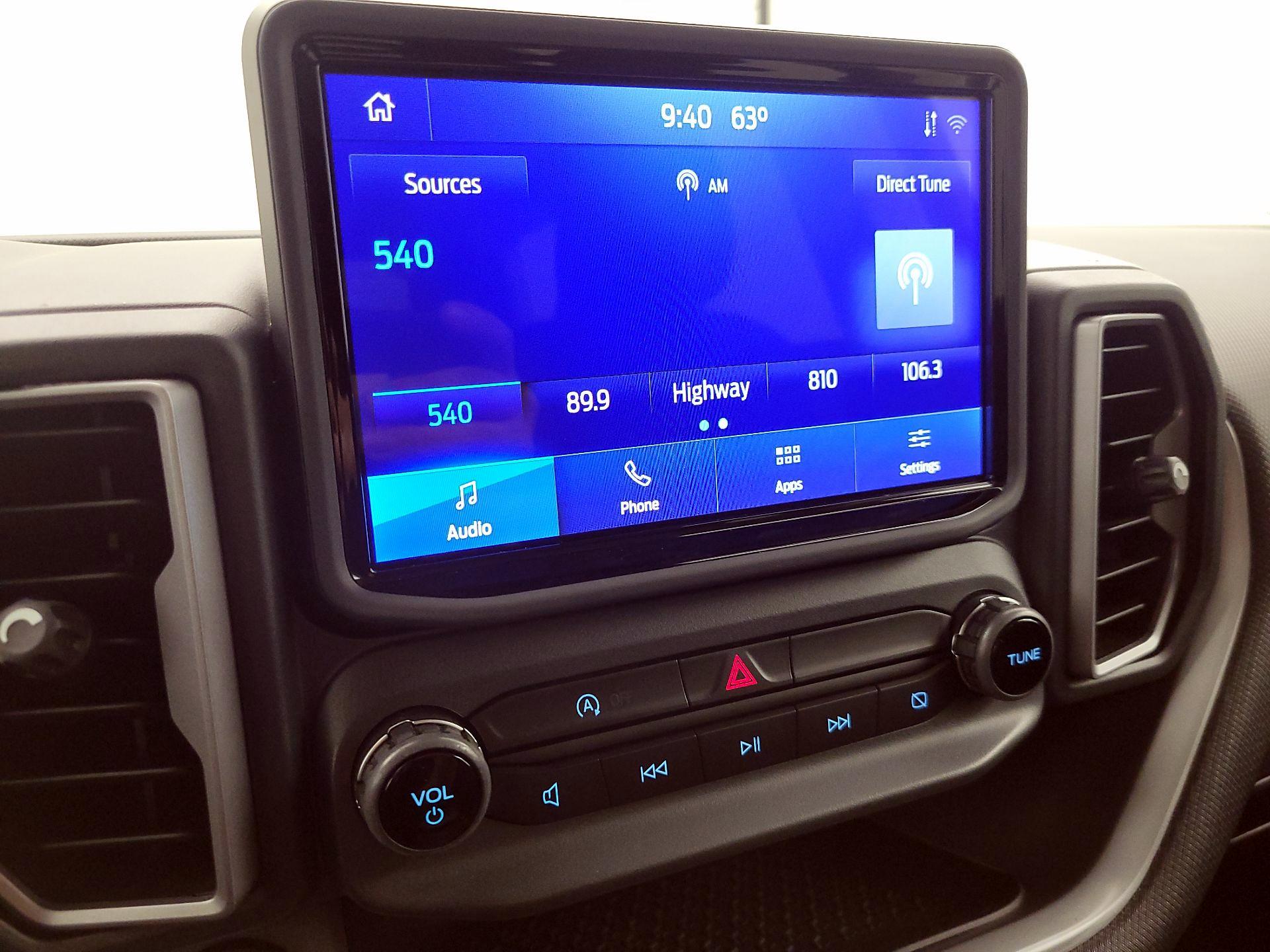 Thumbnail: 2021 Ford Bronco Sport - 15