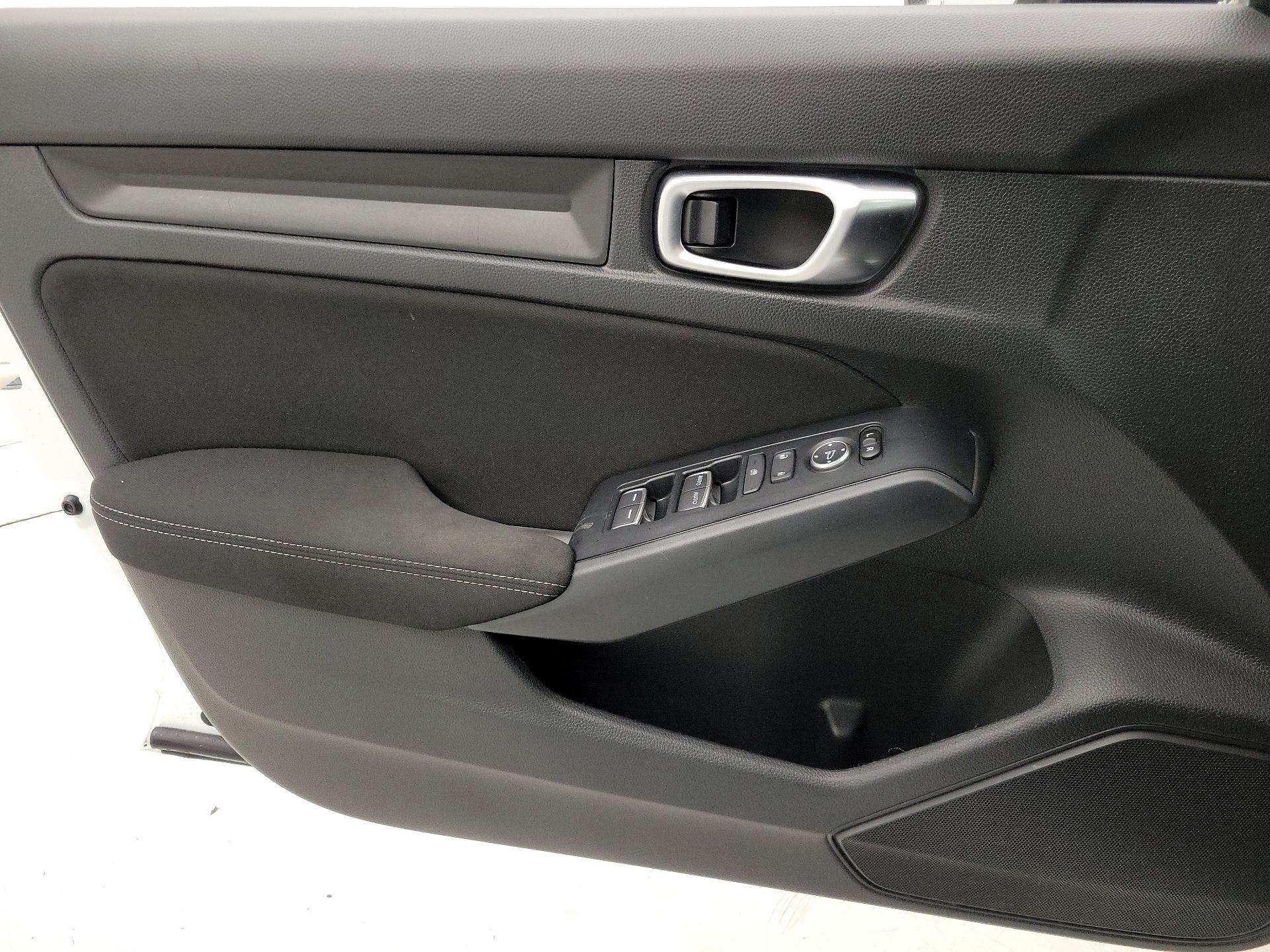 Thumbnail: 2023 Honda Civic - 12