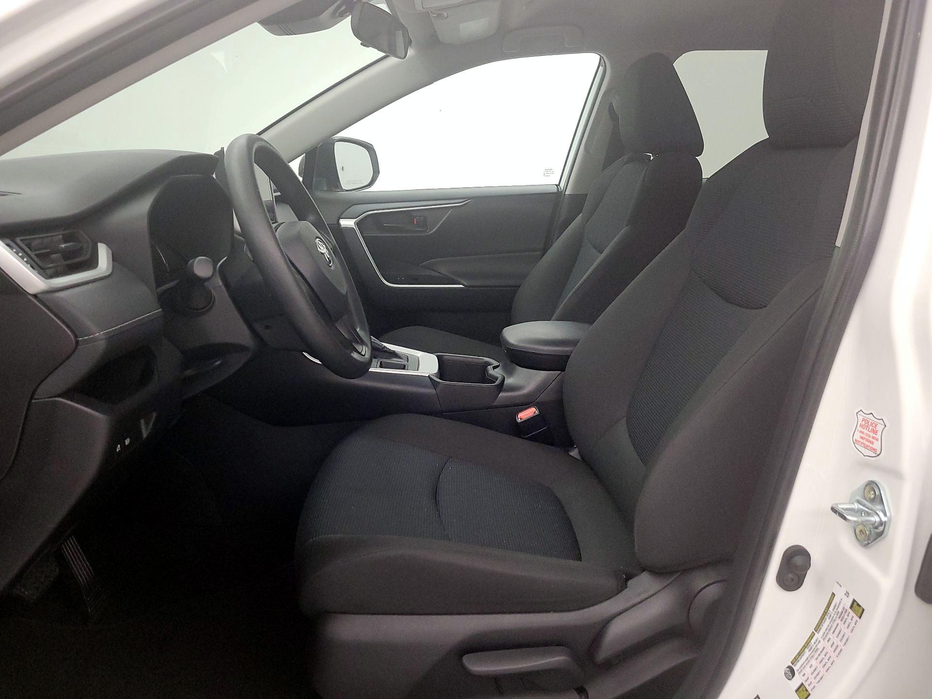 Thumbnail: 2025 Toyota RAV4 - 11