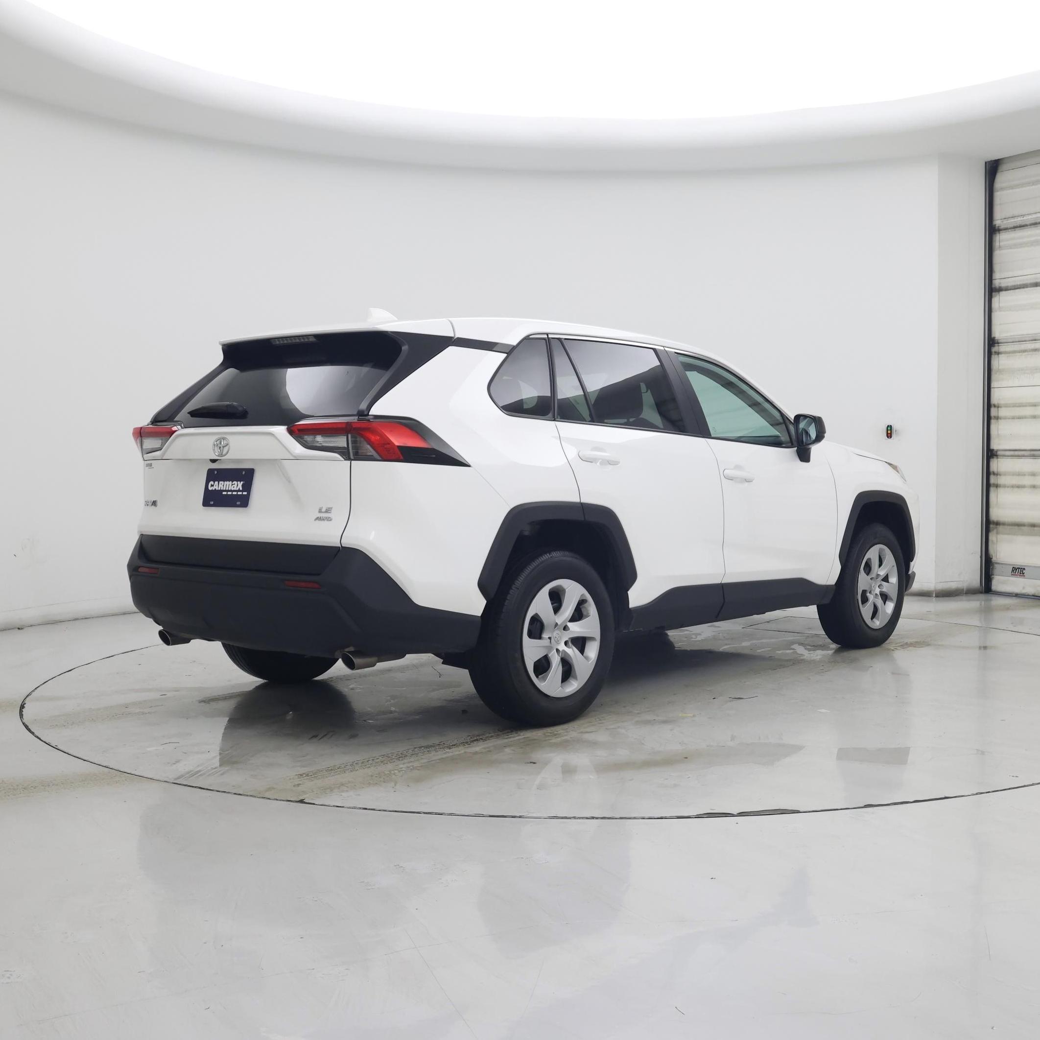 Thumbnail: 2025 Toyota RAV4 - 8