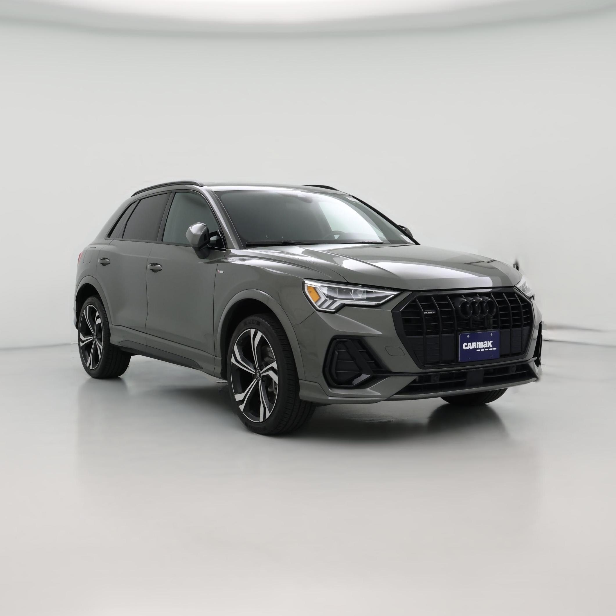 Thumbnail: 2023 Audi Q3 - 1