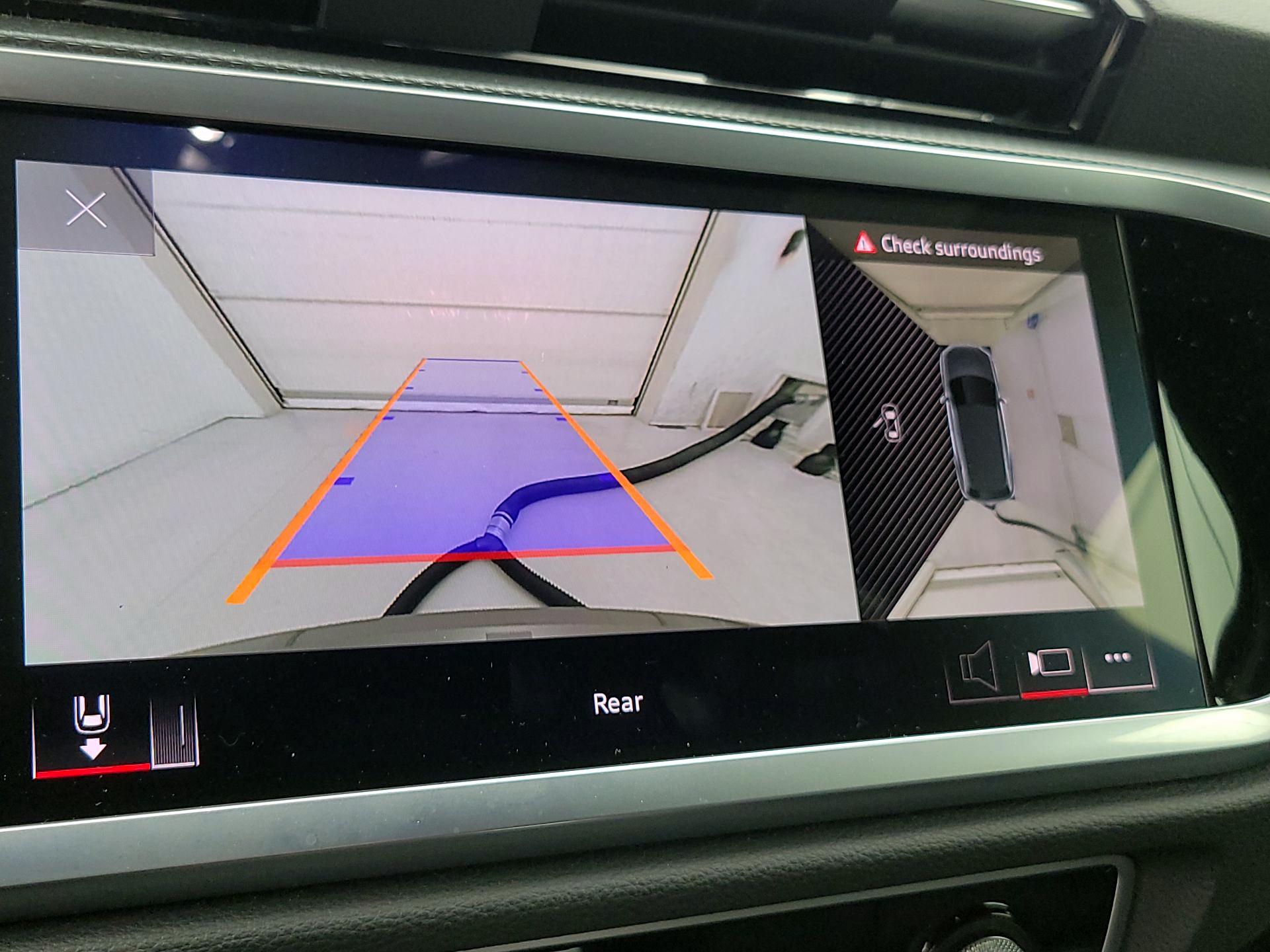 Thumbnail: 2023 Audi Q3 - 15