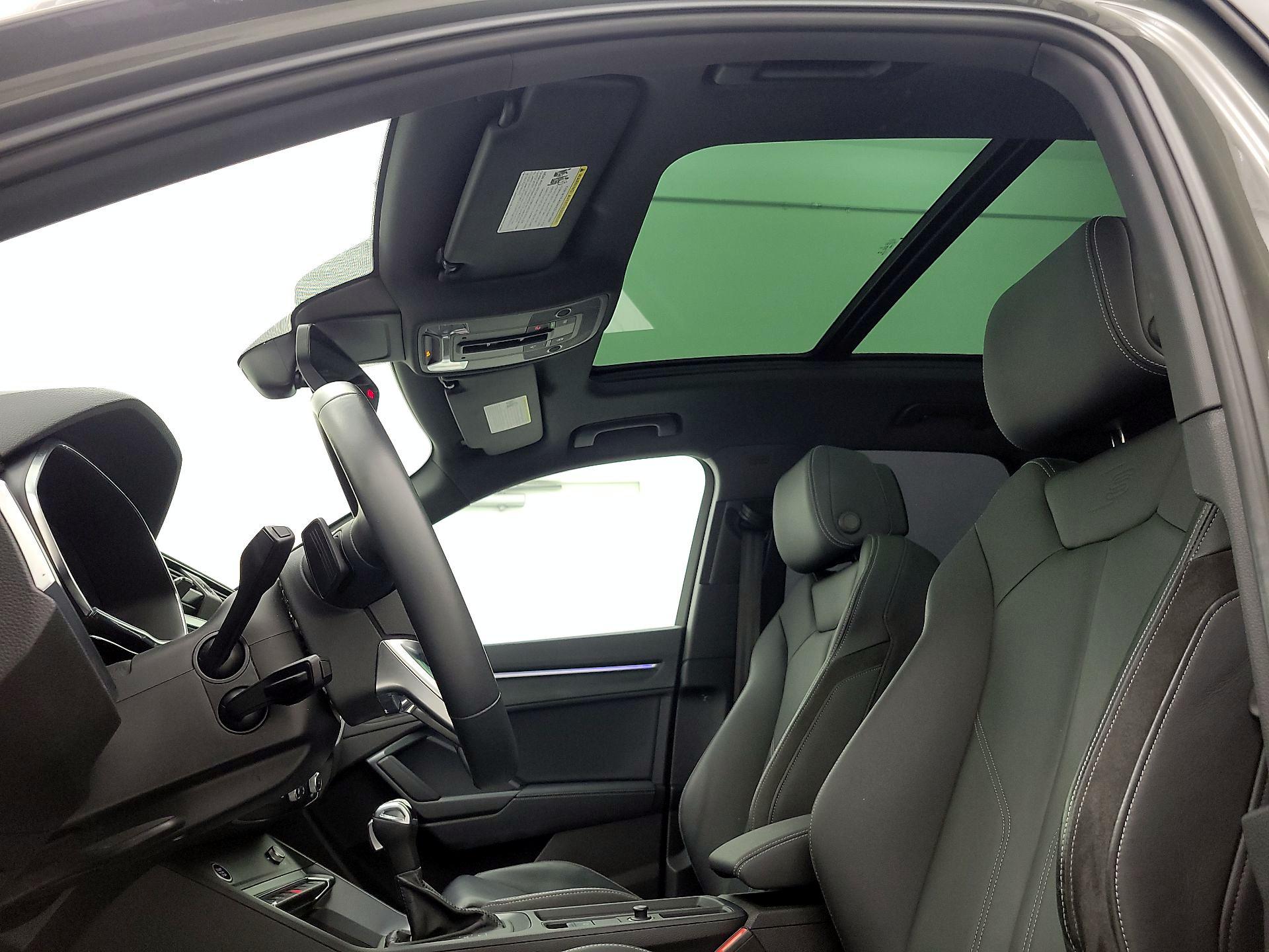 Thumbnail: 2023 Audi Q3 - 20