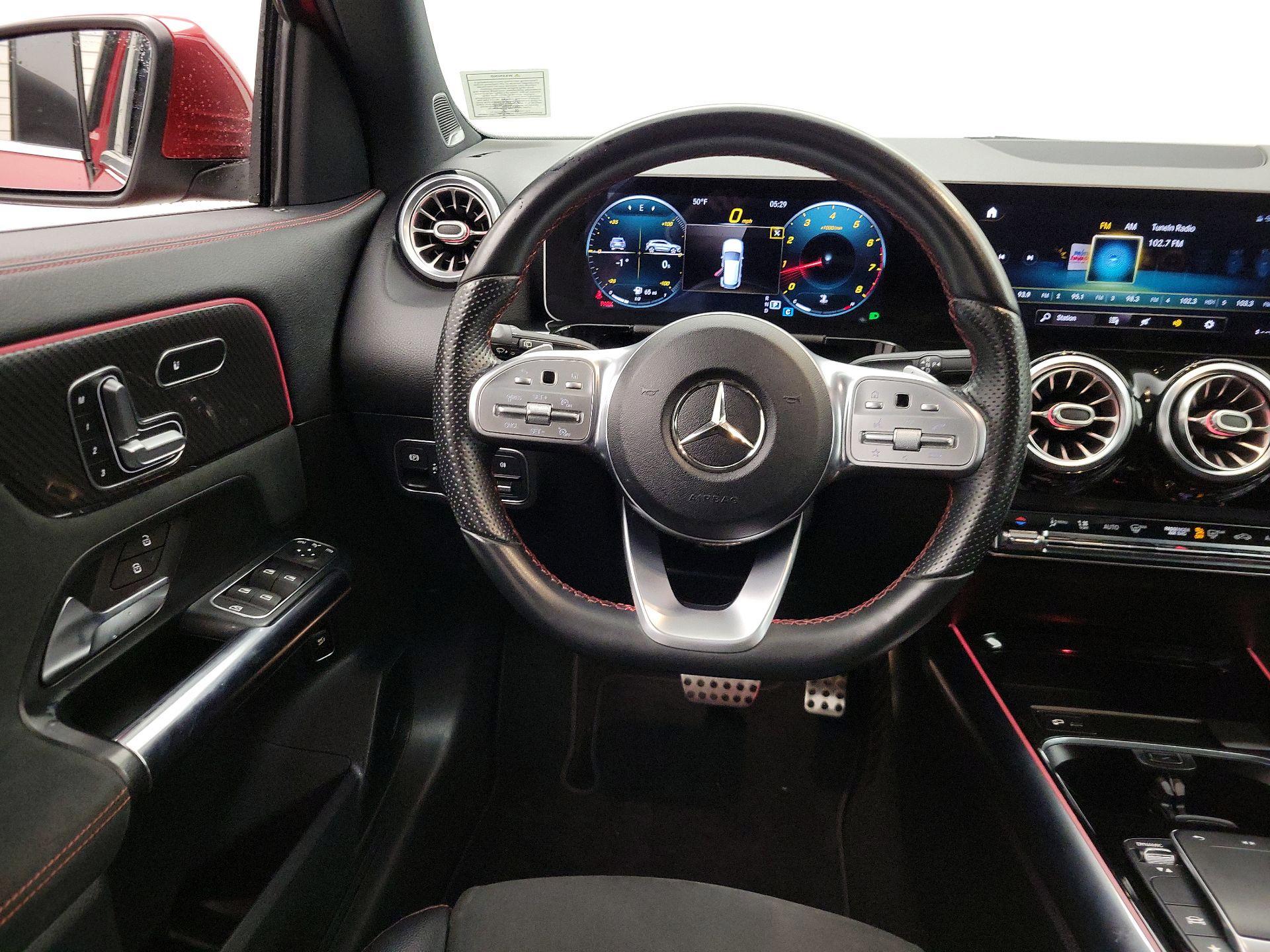 Thumbnail: 2021 Mercedes-Benz GLA - 10