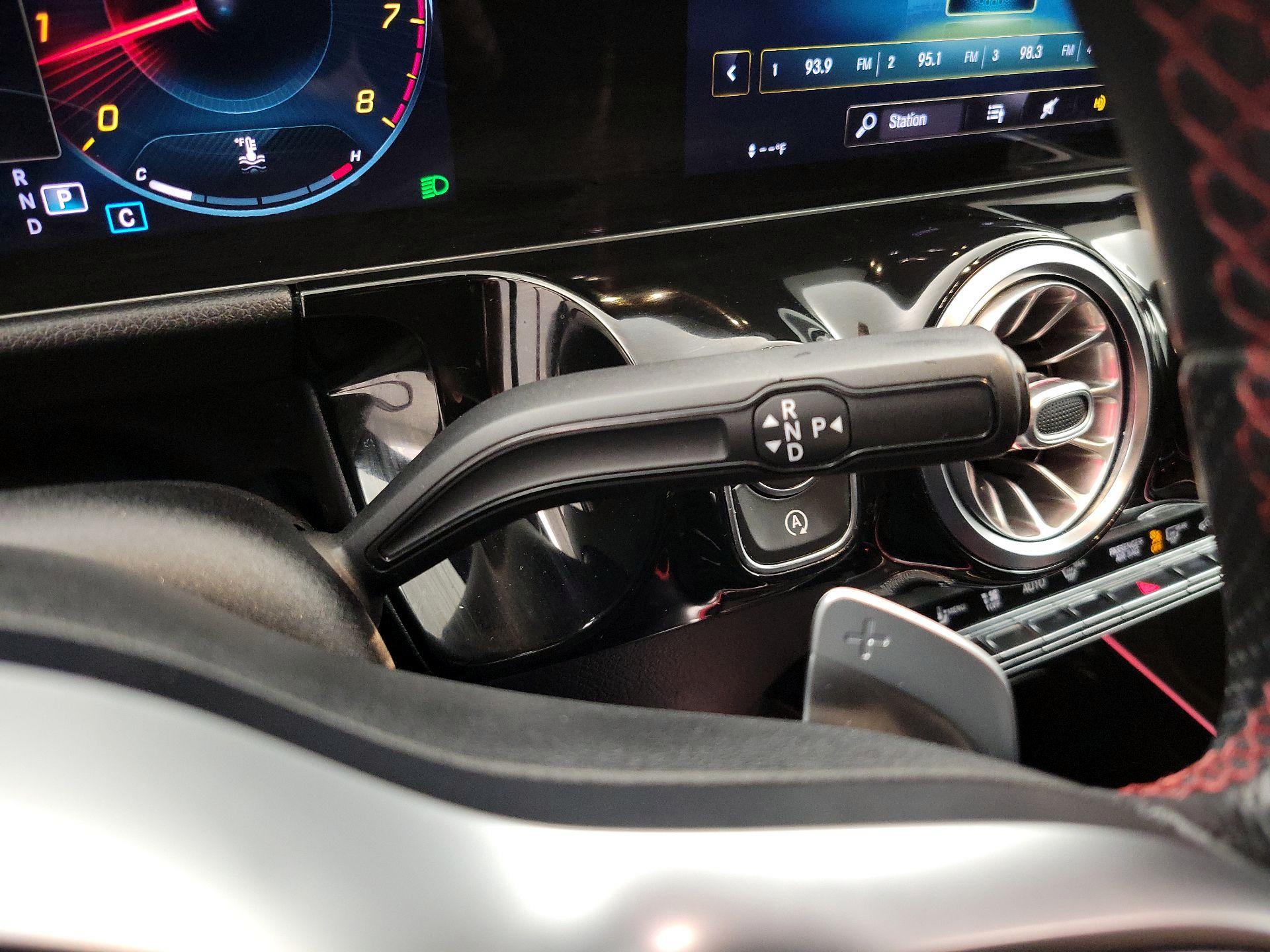 Thumbnail: 2021 Mercedes-Benz GLA - 17