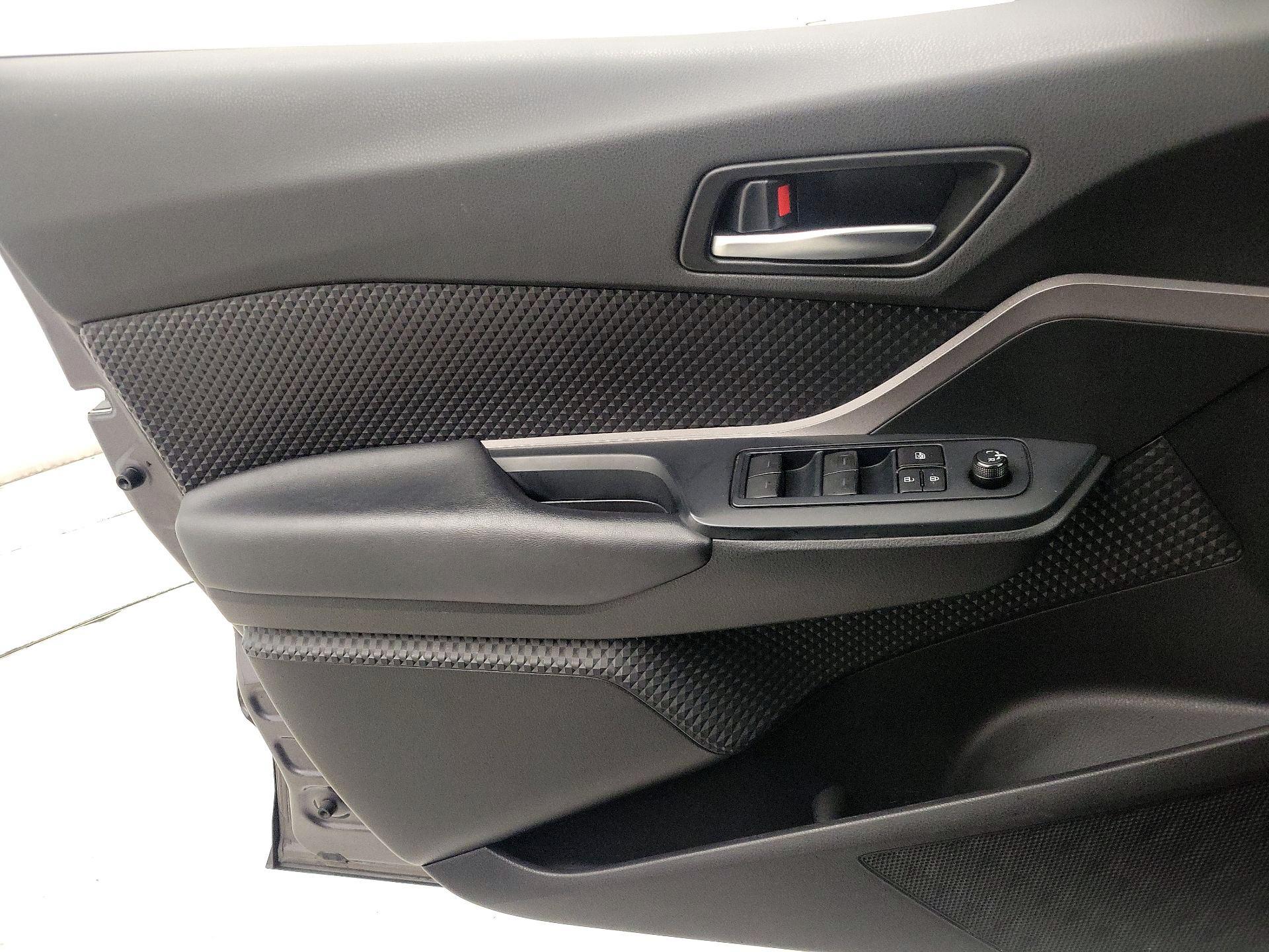 Thumbnail: 2021 Toyota C-HR - 12